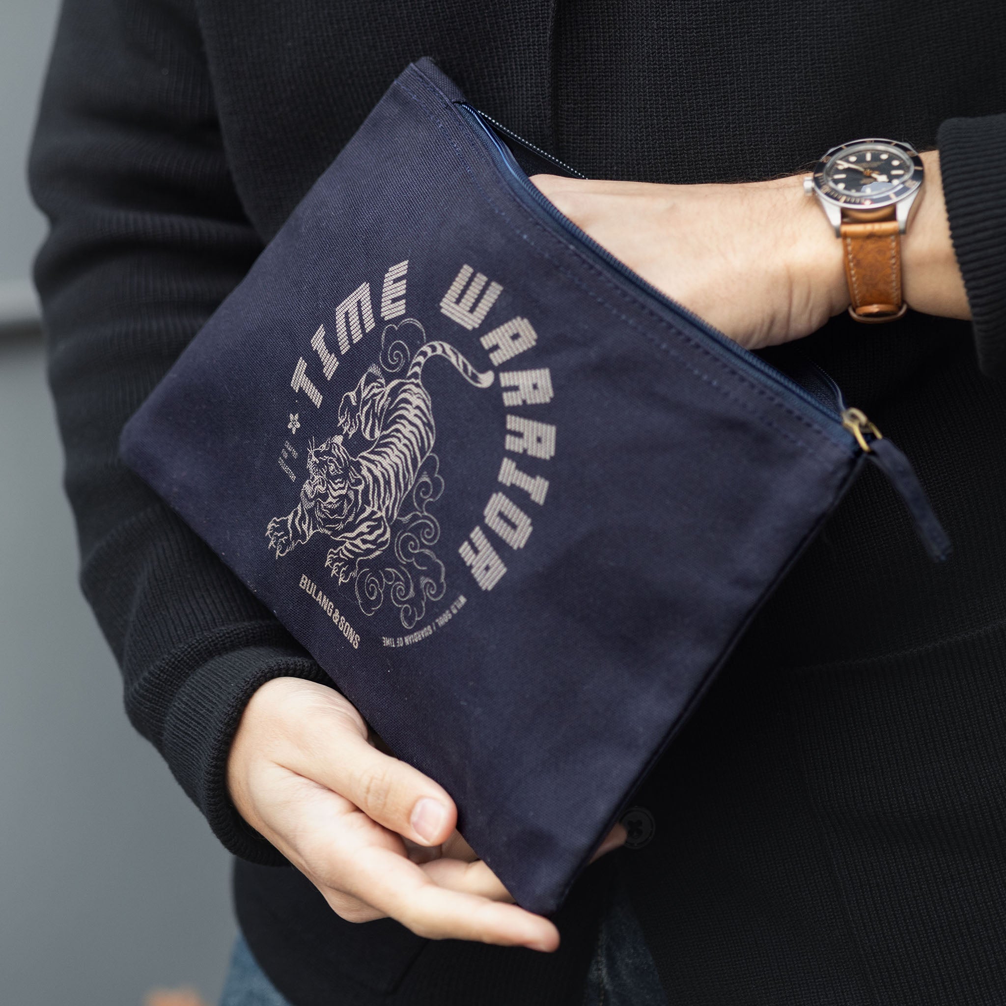 Time Warrior Collector’s Pouch – Guardian of Time