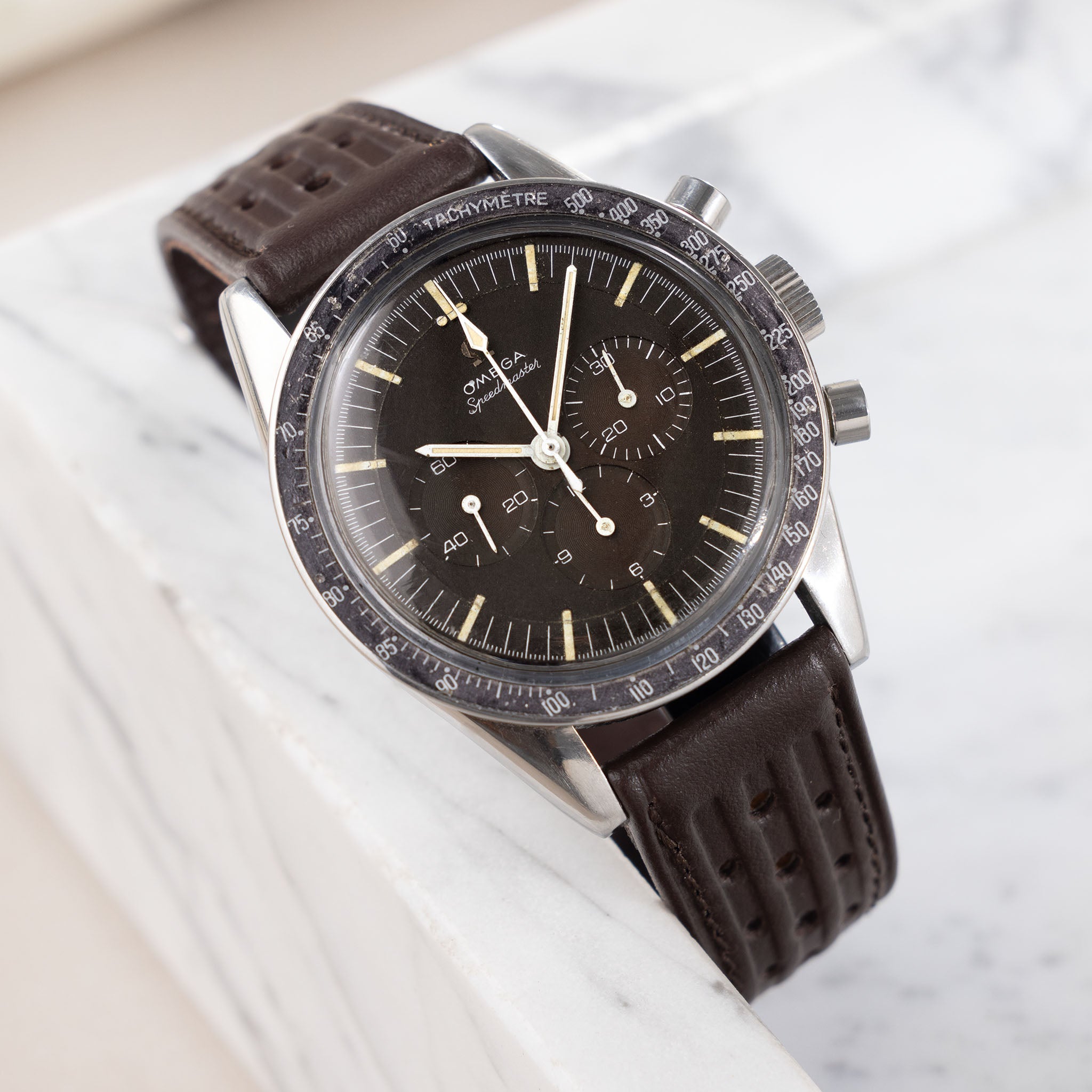 Omega speedmaster st outlet 105.003