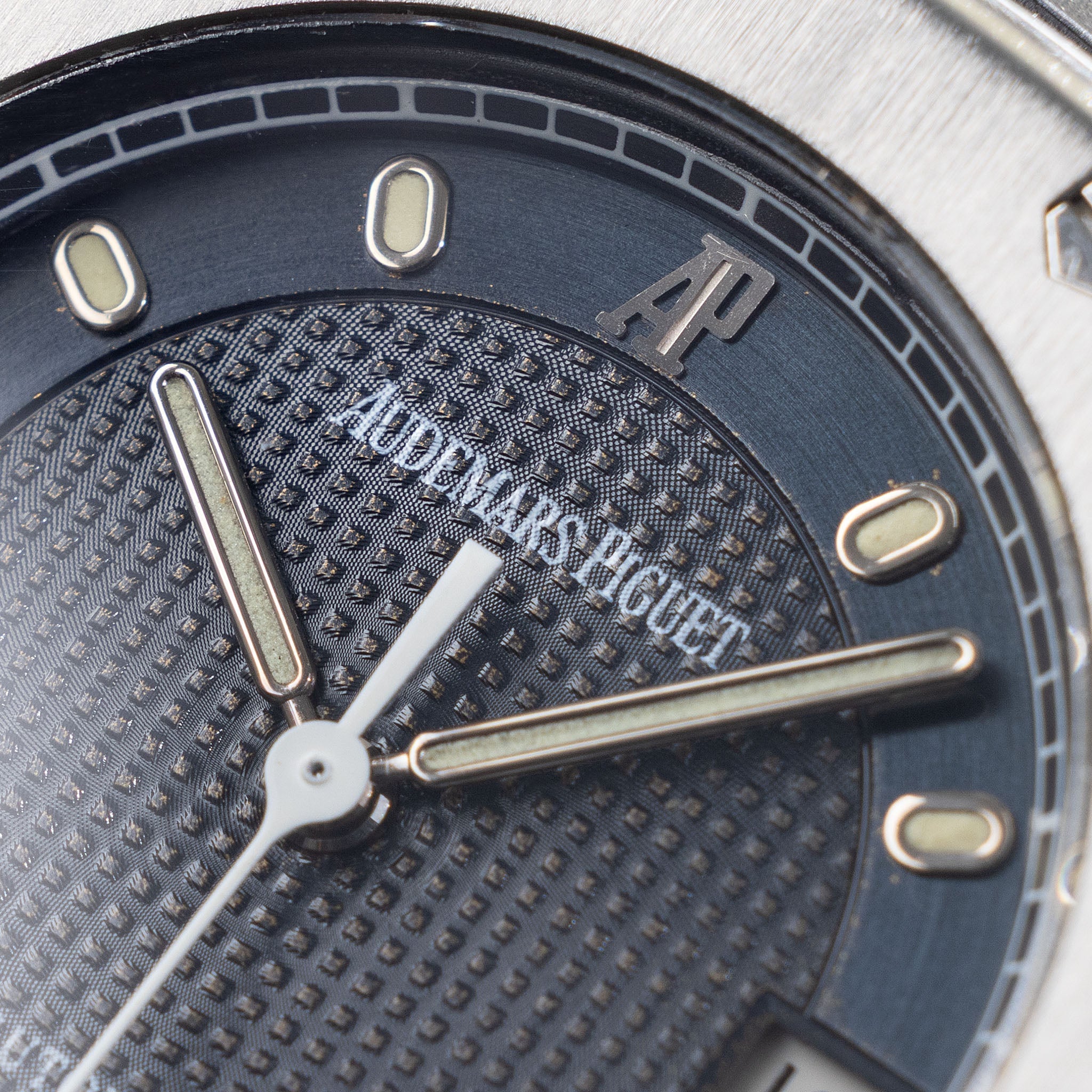 Audemars Piguet Royal-Oak Offshore Blue dial ref 79290ST