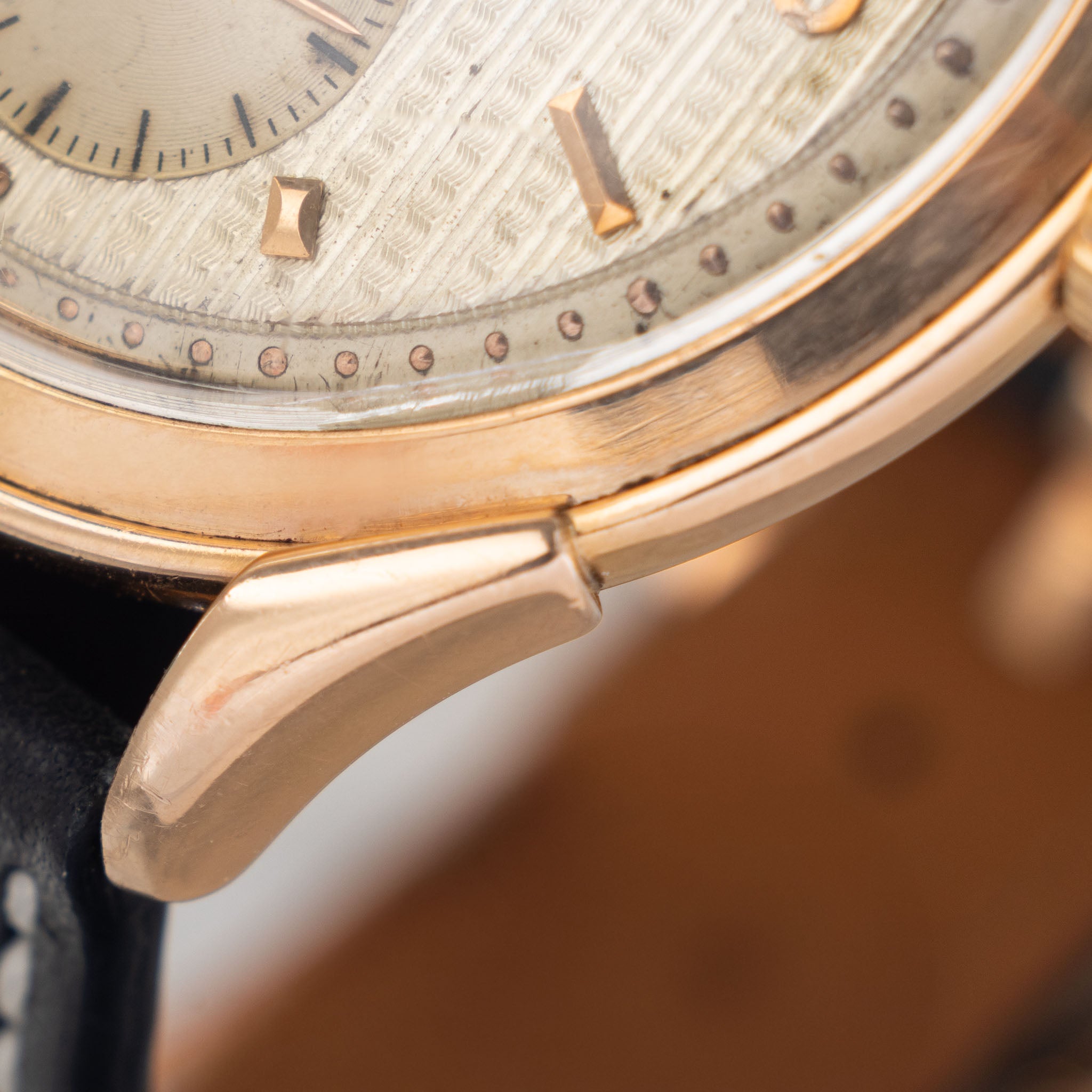 Vacheron Constantin 4537 18k Rose Gold Dress Watch ref 4537 Guilloché dial