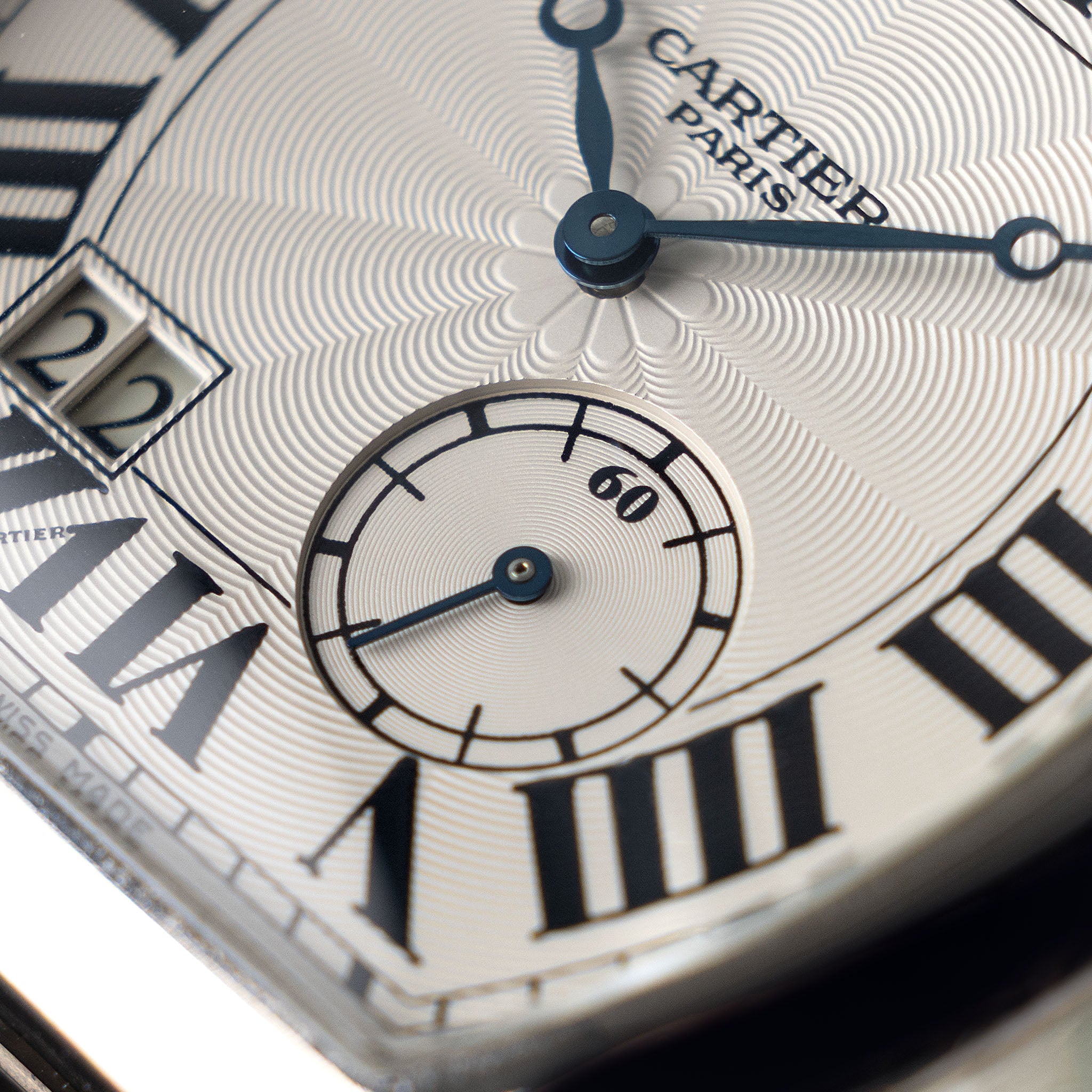 Cartier Tortue XL CPCP 8 days in 18 k white gold ref 2761 Silver Guiloché dial