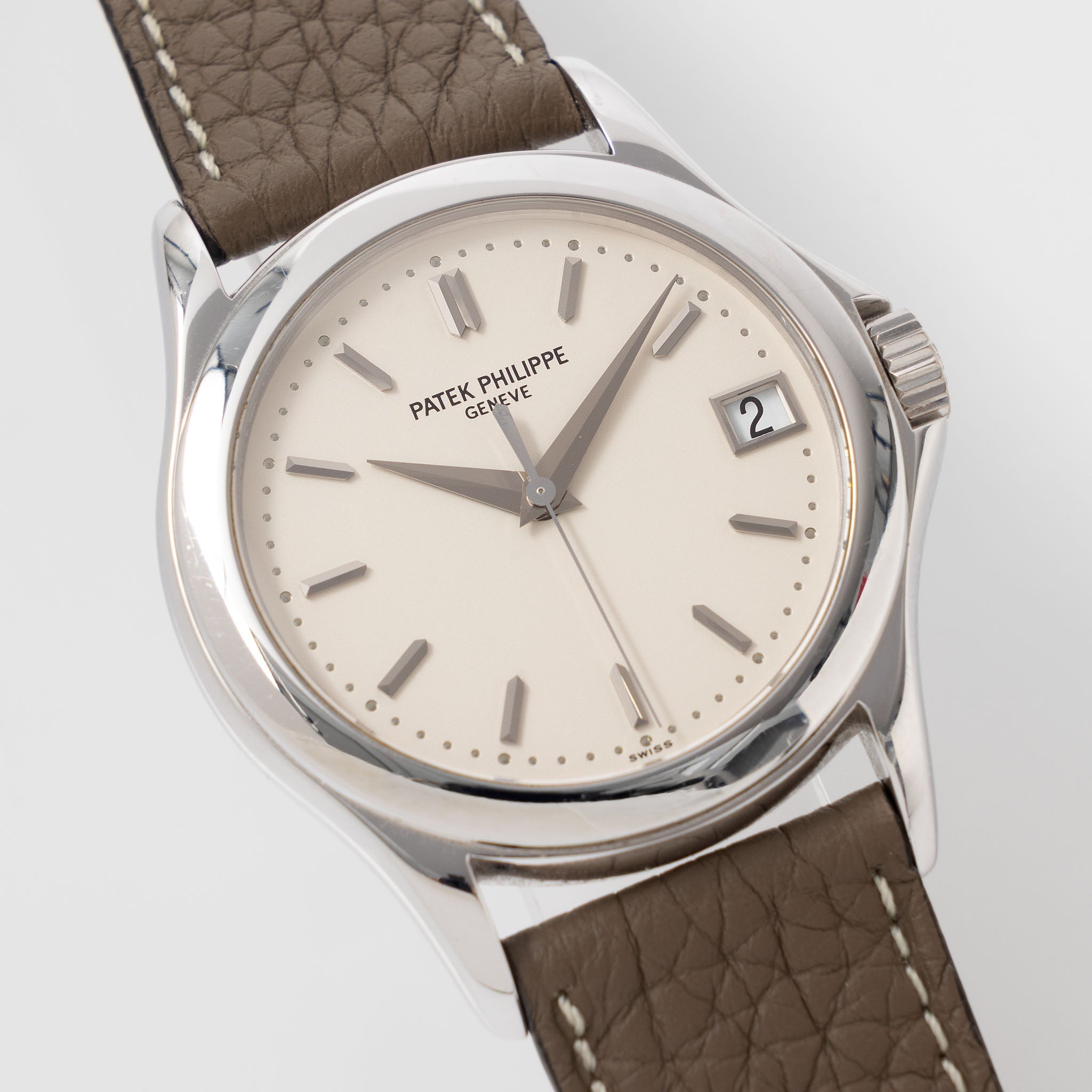 Patek Philippe Calatrava 5107G Silver dial Box and Paper Set in 18k White Gold sold by Wempe