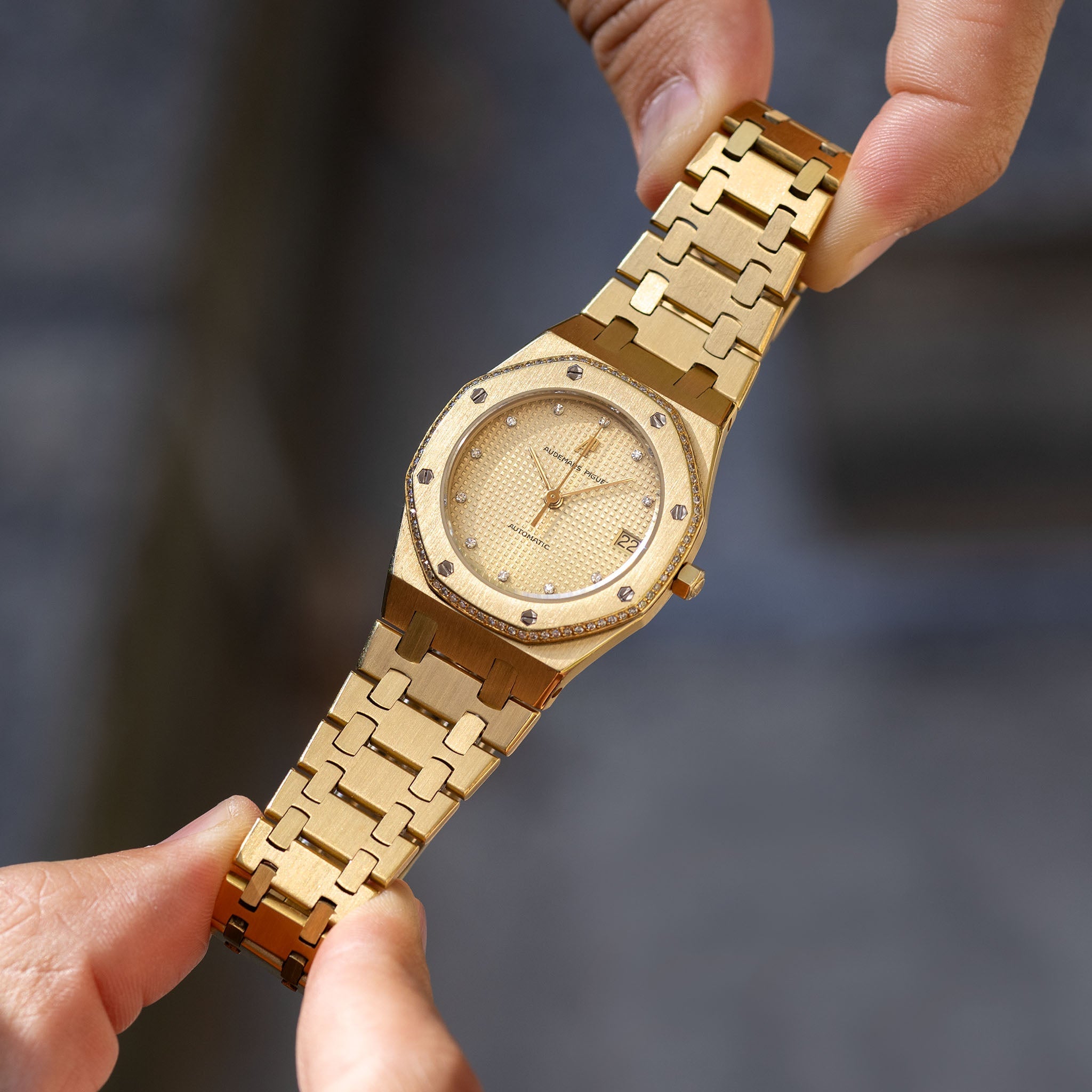 Audemars Piguet Royal Oak ref. 4153/477BA Brilliant Cut Diamond Bezel and Dial with Box and Certificate of Origin