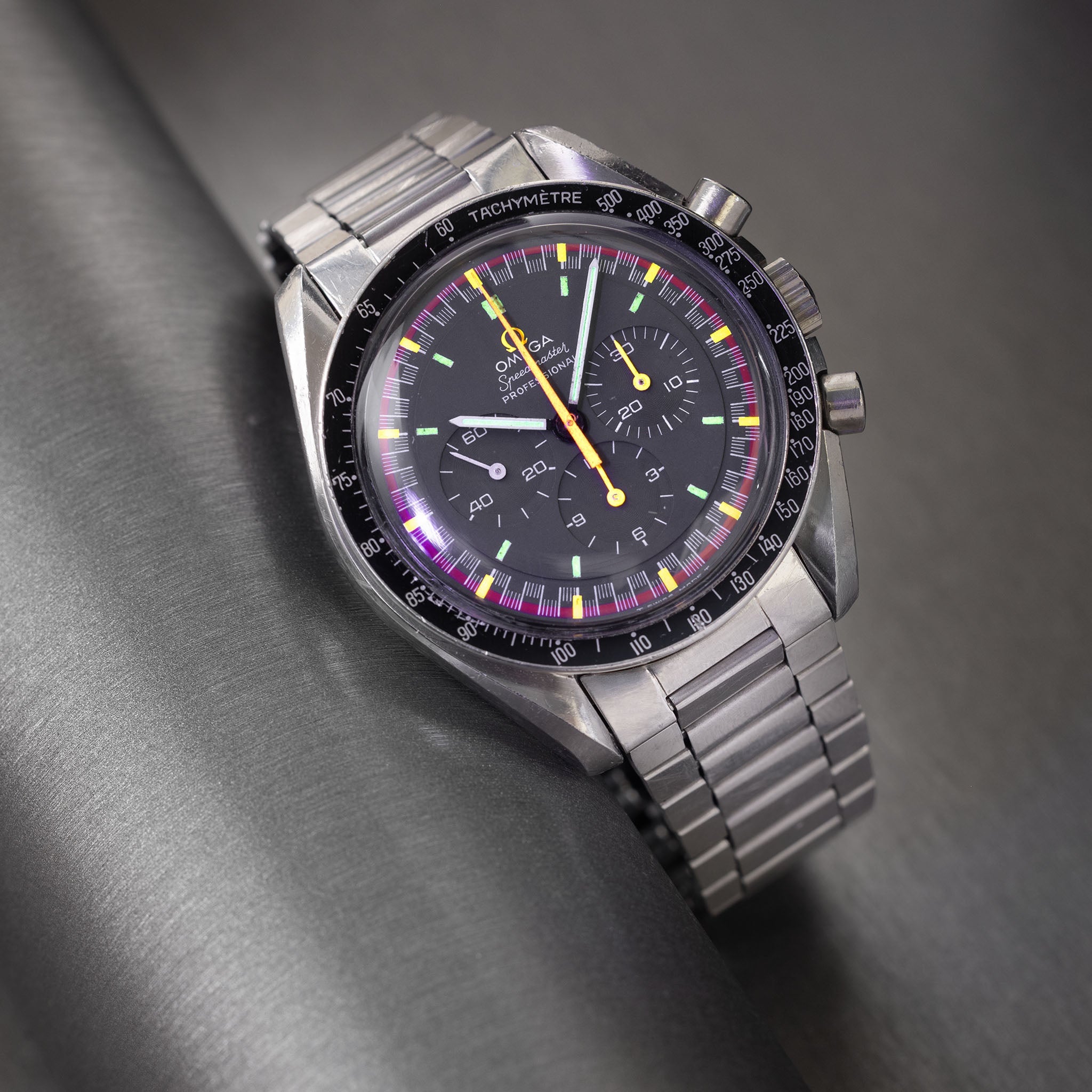 Omega Speedmaster 145.022-69 Grey Racing dial with Original Box and Booklet