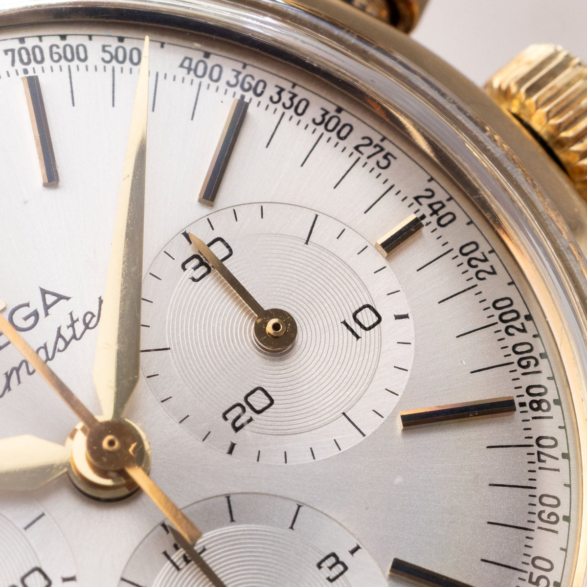 Omega Seamaster Cal.321 Chronograph Silver Dial in 18k Yellow Gold ref. 14904-62