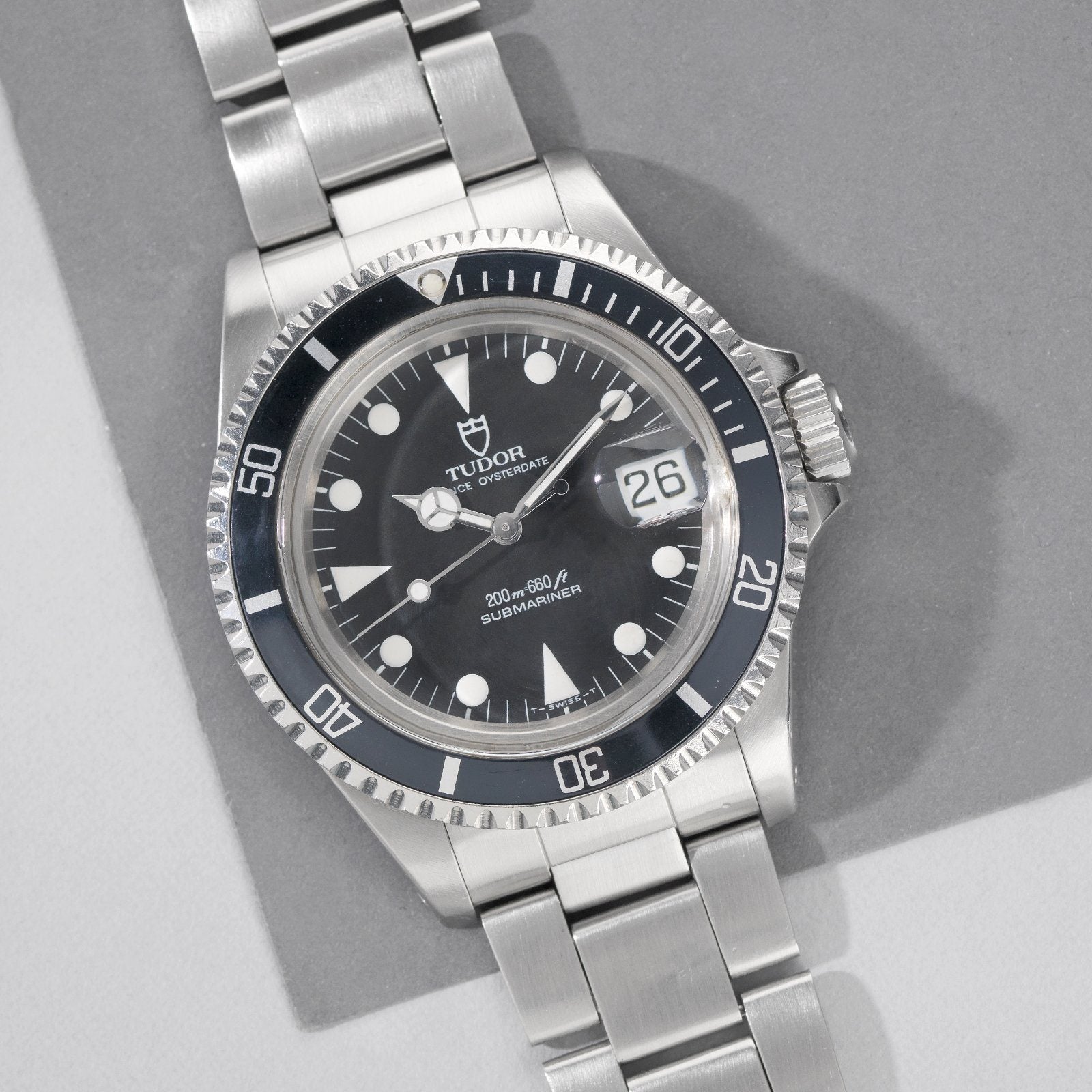 TUDOR SUBMARINER DATE BLACK DIAL REFERENCE 79090