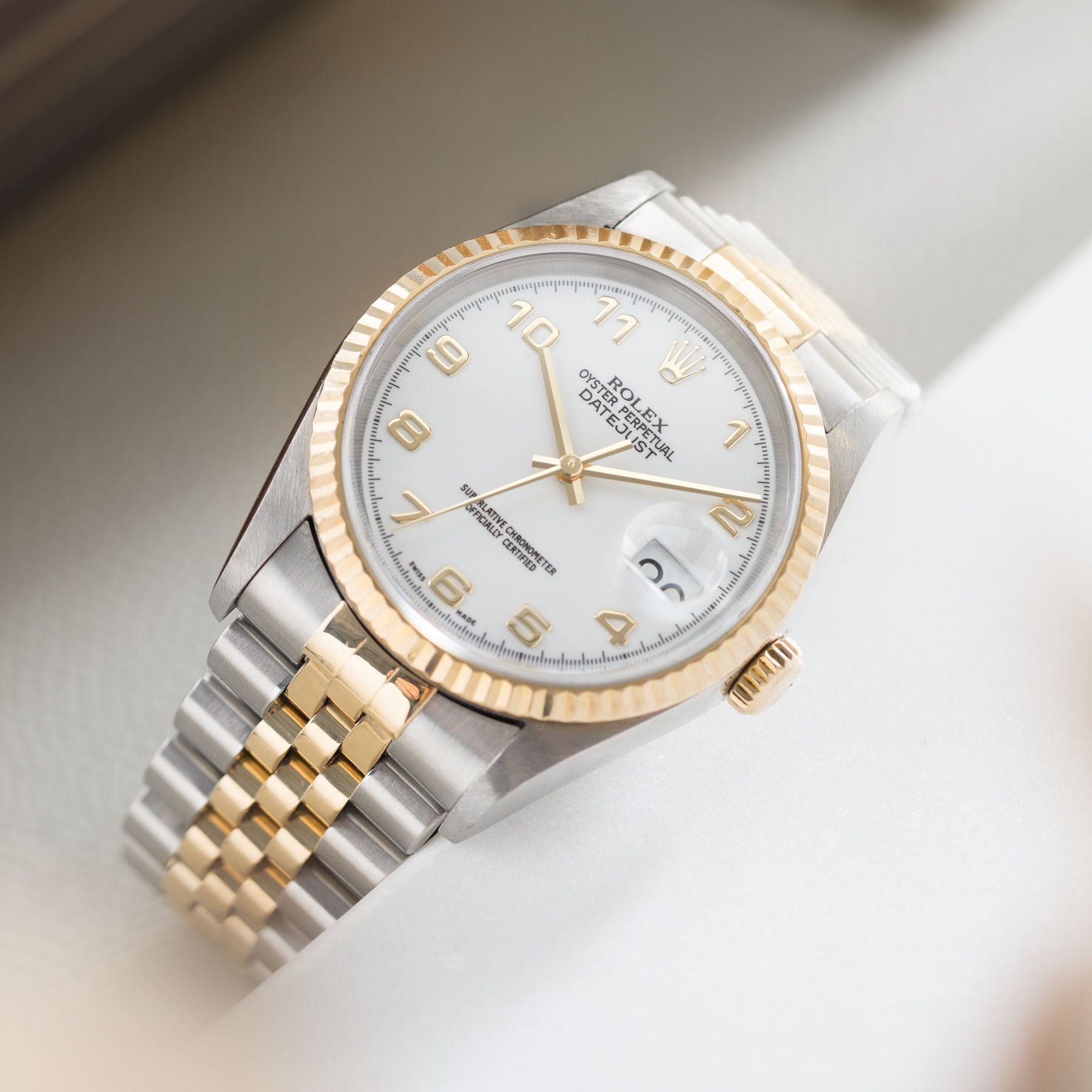 Rolex Datejust 16233 Porcelain Dial Box and Papers