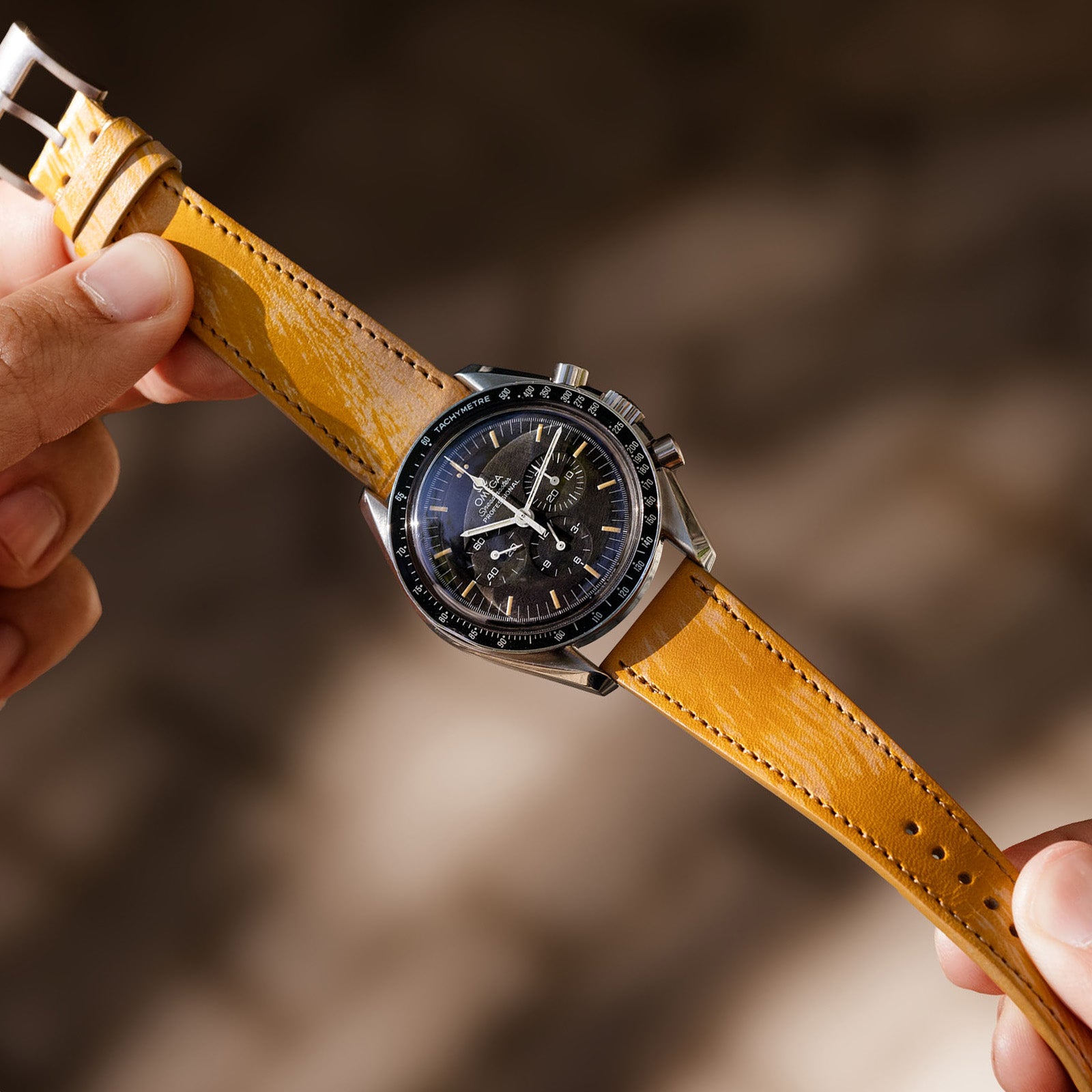 Elegant_Yellow_brown_Leather_Watch_Strap_Omega_Speedmaster_145.0022_patina