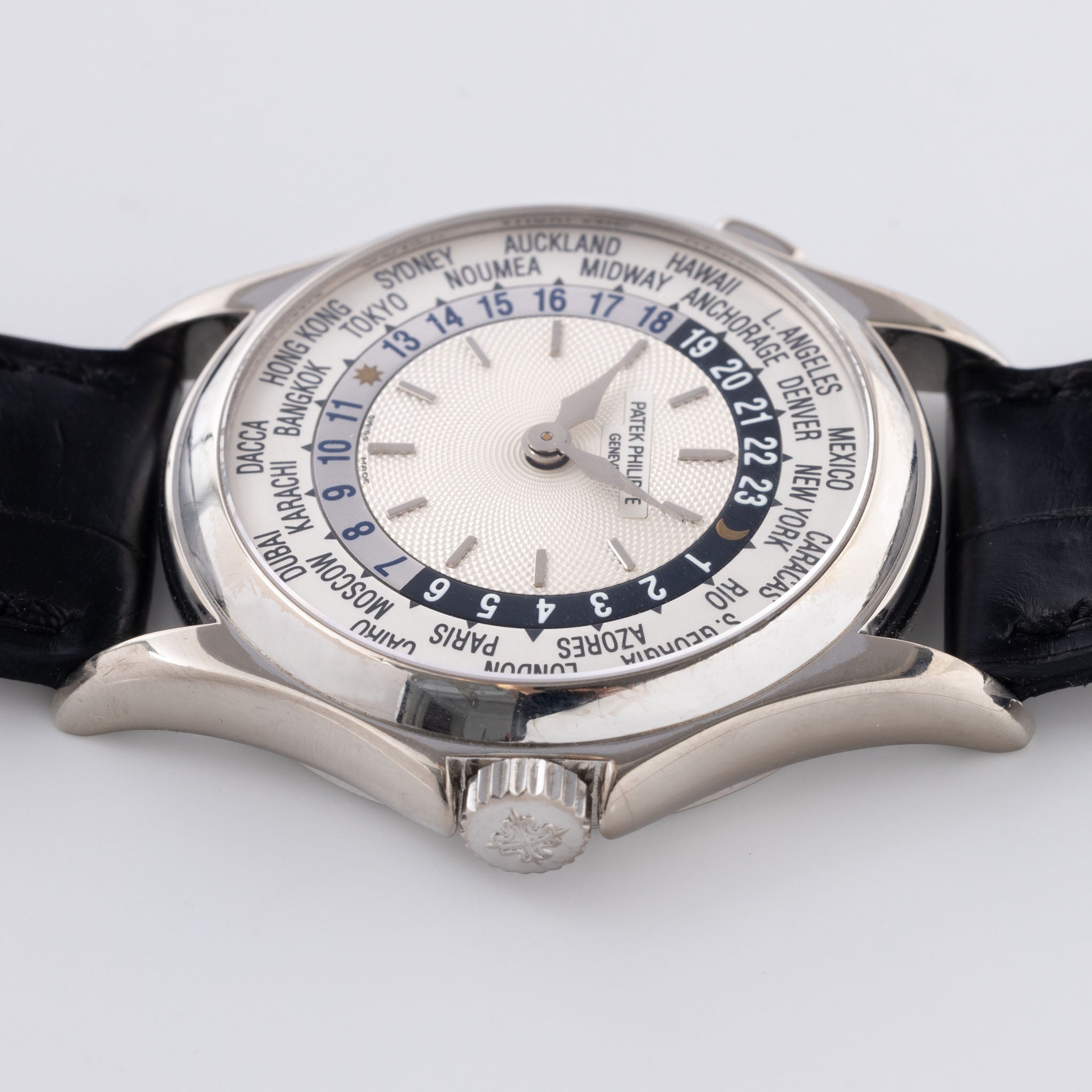 Patek Philippe World Timer White Gold Ref 5110G