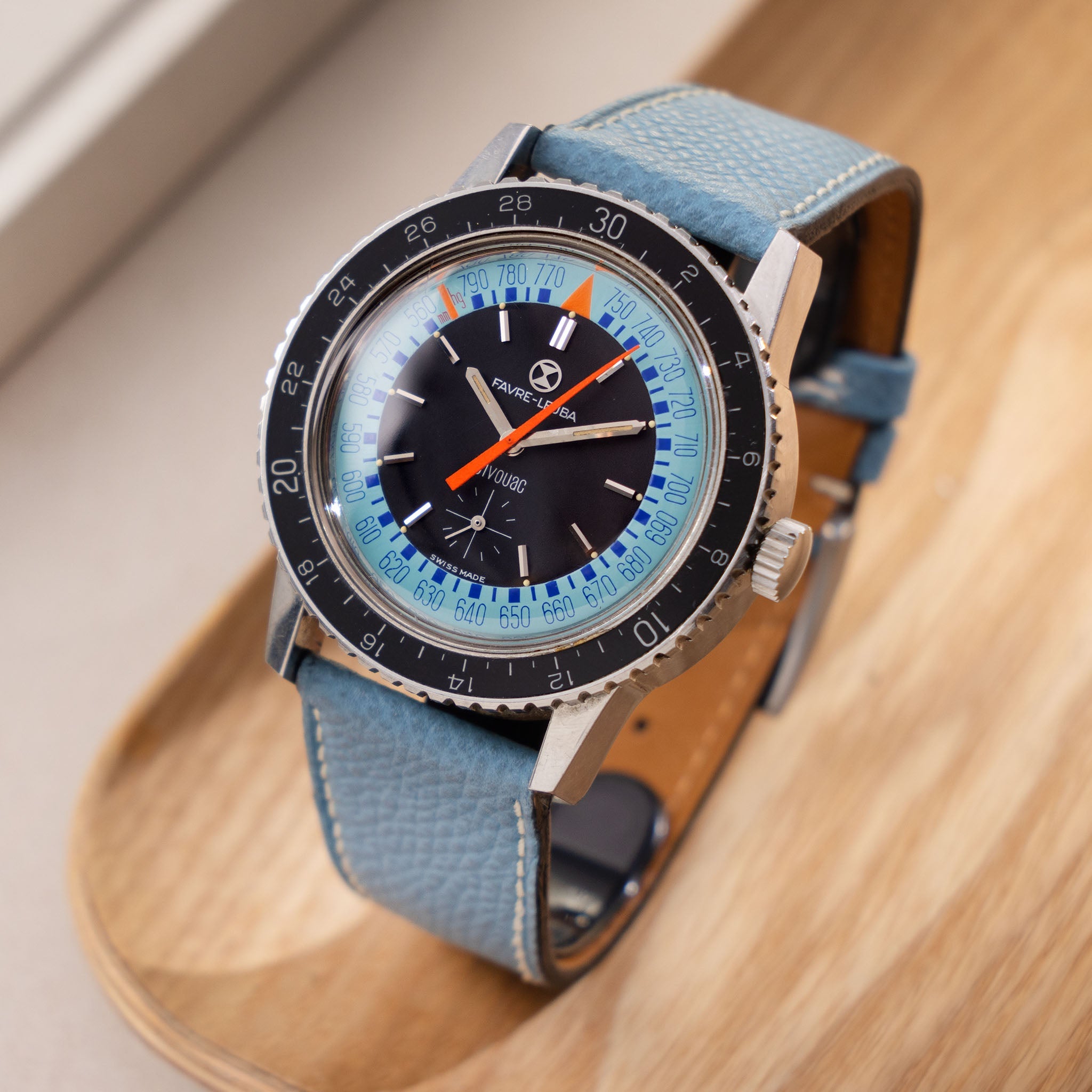 Favre Leuba Bivouac Blue Dial Altimeter Wristwatch Ref 53223 - incoming