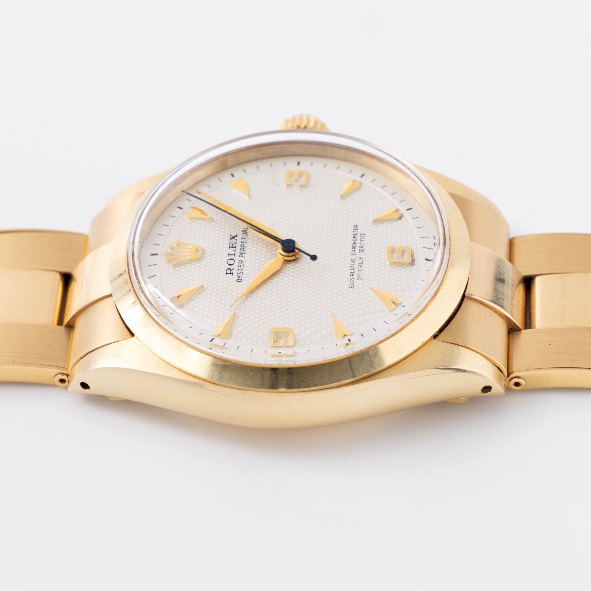 Rolex Oyster Perpetual Silver Waffle Dial Ref. 5500 in 14k Yellow Gold