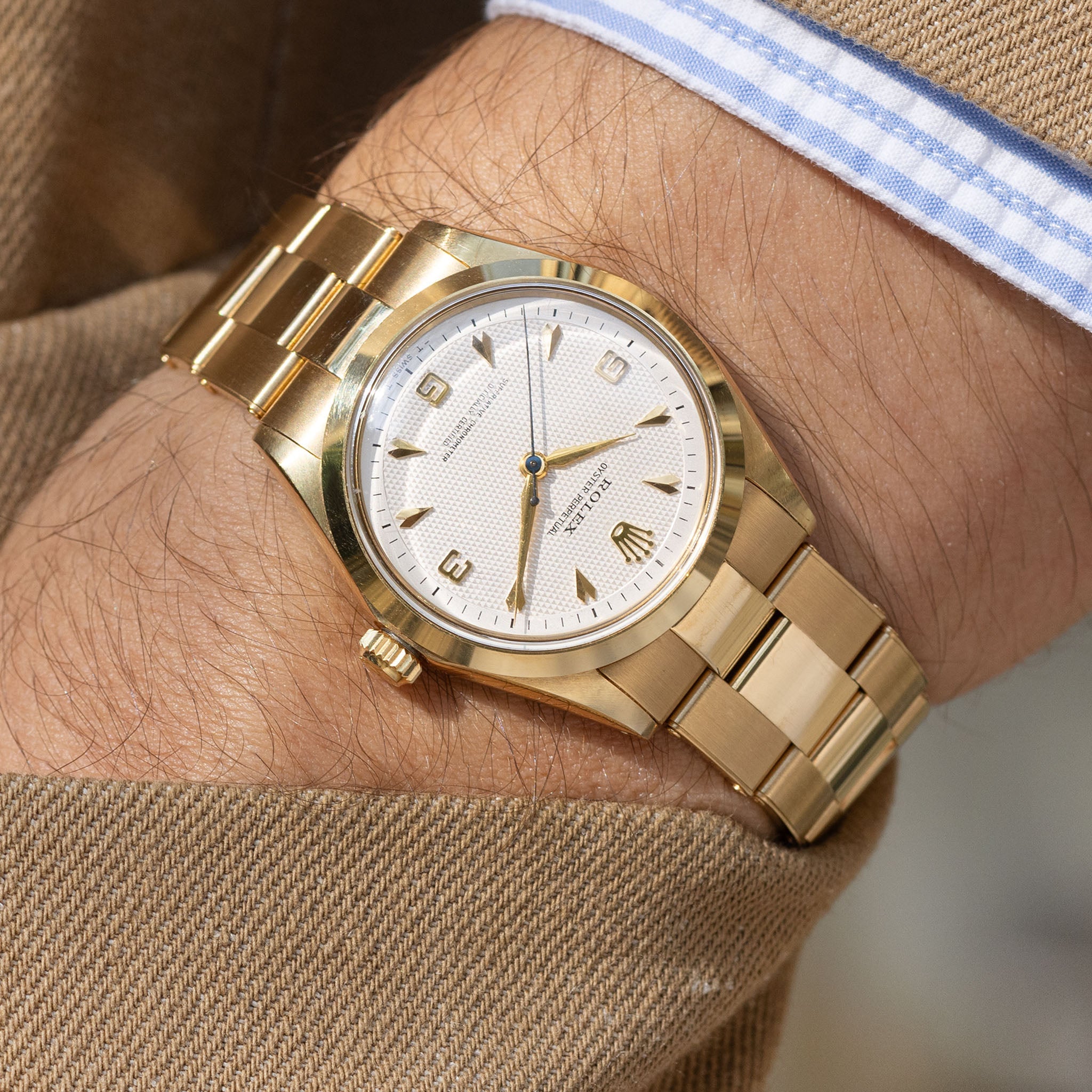 Rolex Oyster Perpetual Silver Waffle Dial Ref. 5500 in 14k Yellow Gold