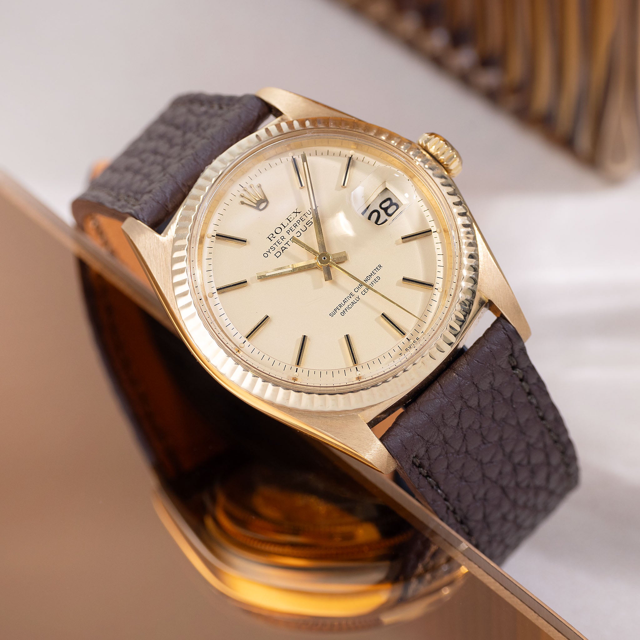 Rolex Datejust Champagne Dial in 18k Yellow Gold Ref. 1601 / 8