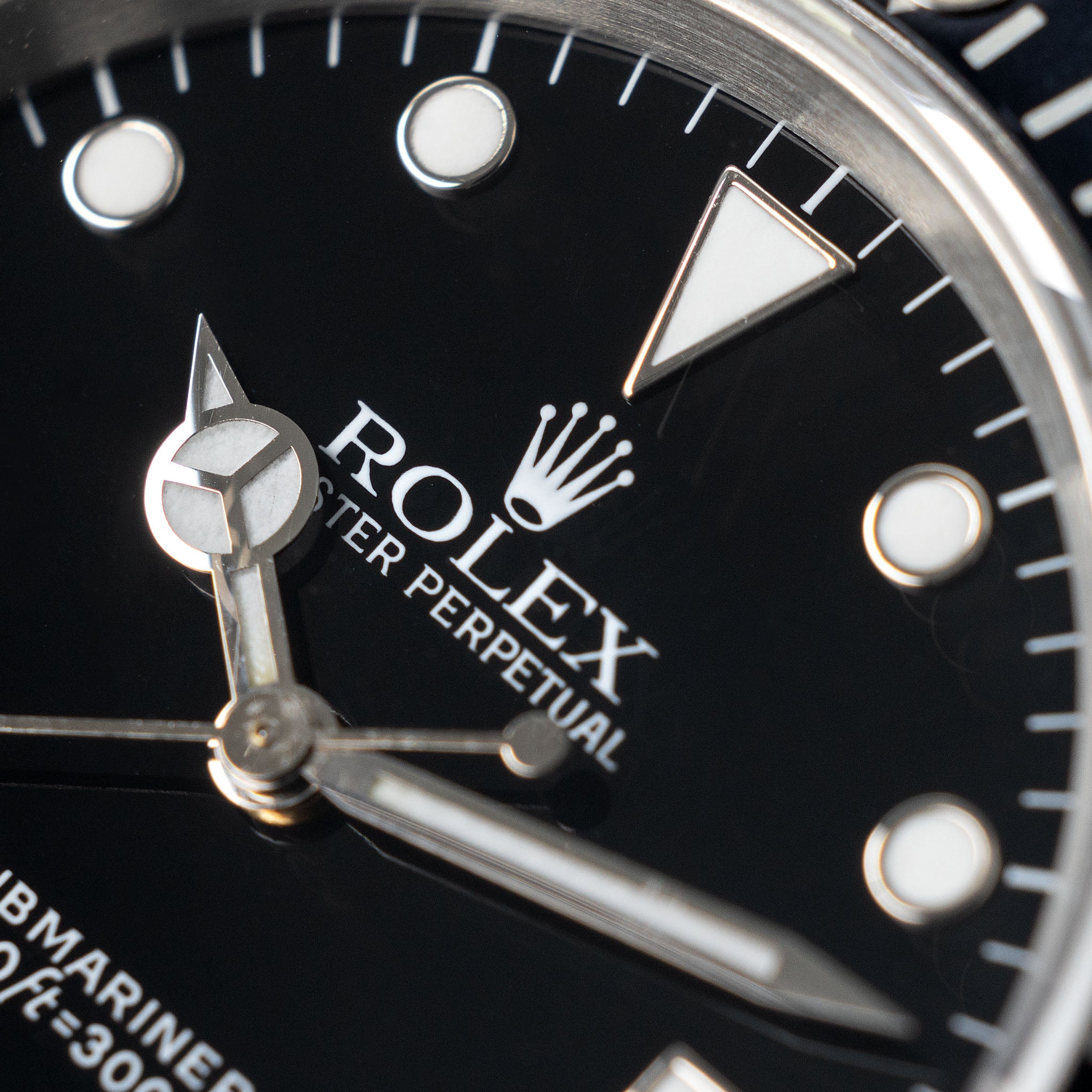 Rolex Submariner No Date Ref. 14060 2-Liner Tritium Dial