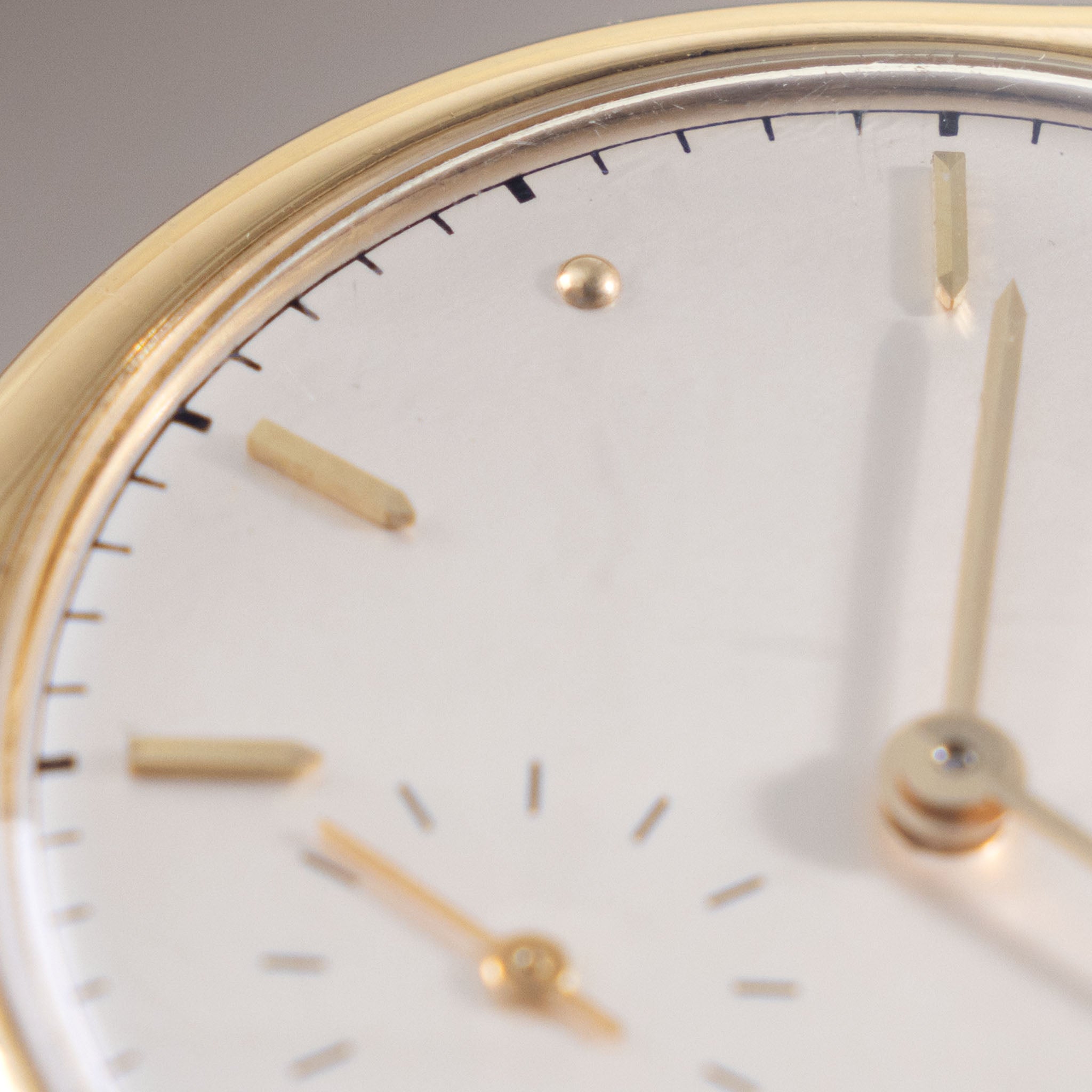 Patek Philippe Calatrava Silver Dial Ref. 2406J with Small Seconds in 18K Yellow Gold