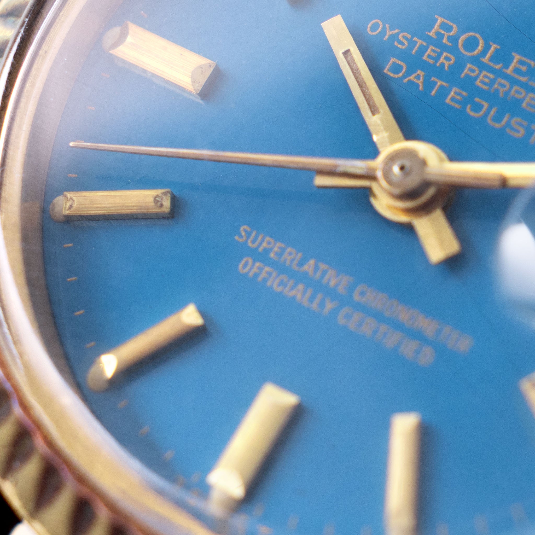 Rolex Datejust ref. 6917 Ladysize "Baby Blue Stella Dial" in 18K Yellow Gold