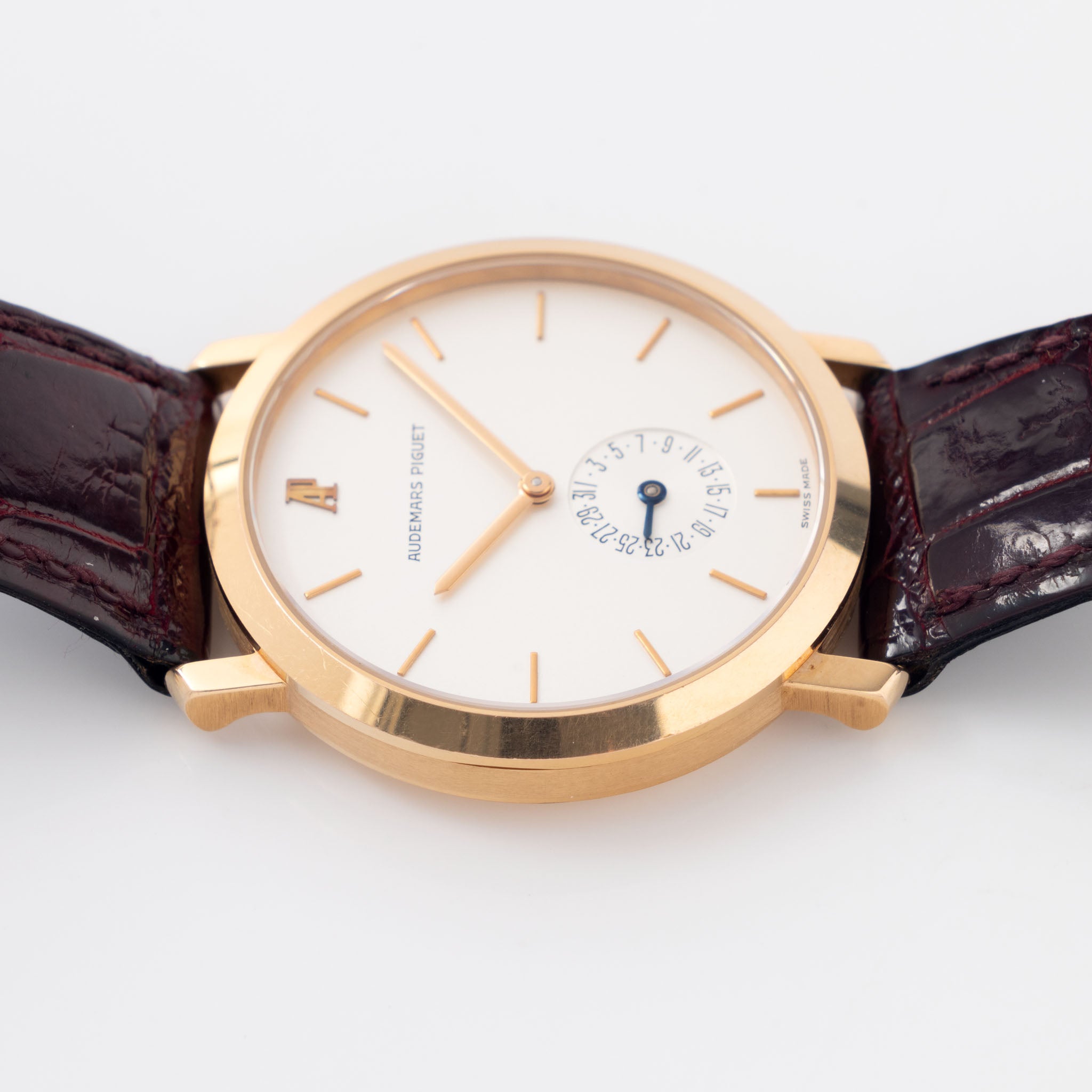 Audemars Piguet "Classique" Dress Watch in 18k Rose Gold