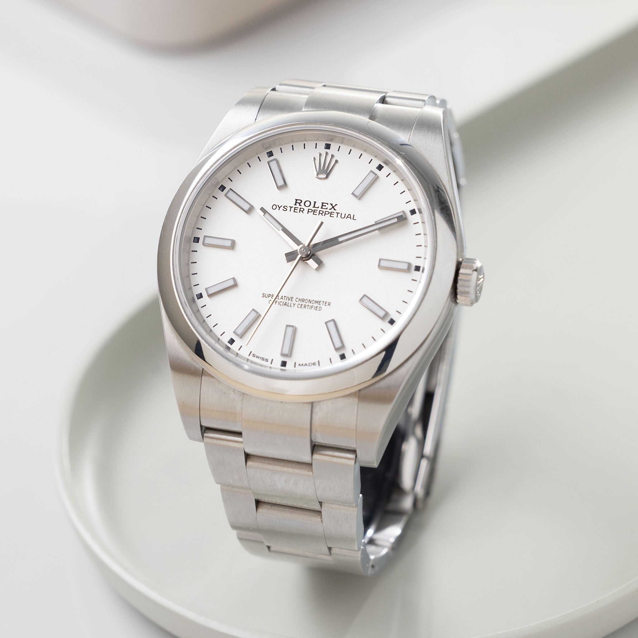 Rolex Oyster Perpetual 39 Ref. 114300 White Dial Full-Set 2020