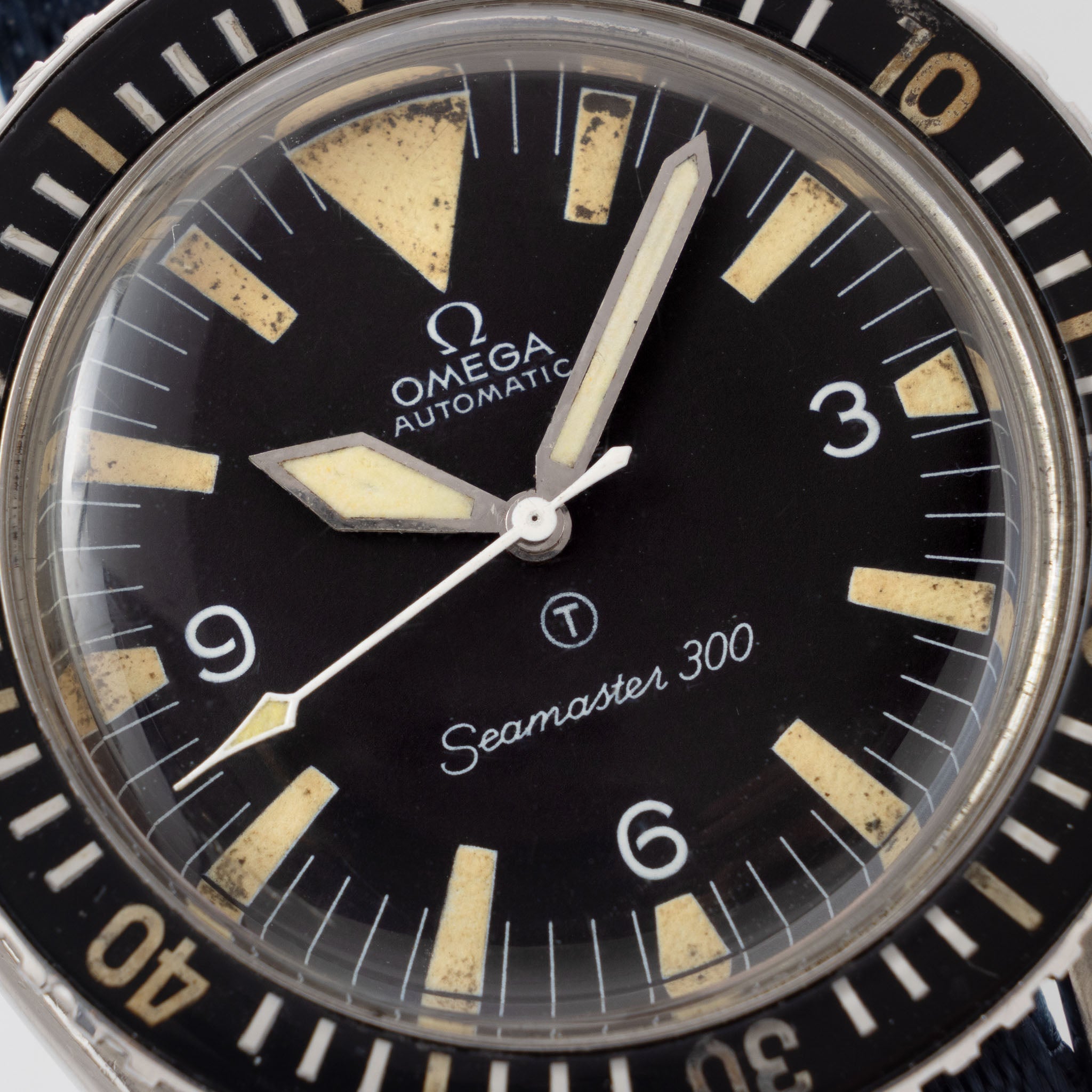 Omega Seamaster 300 British Royal Navy issued ref. 165.024 Mill Spec Circle-T Dial