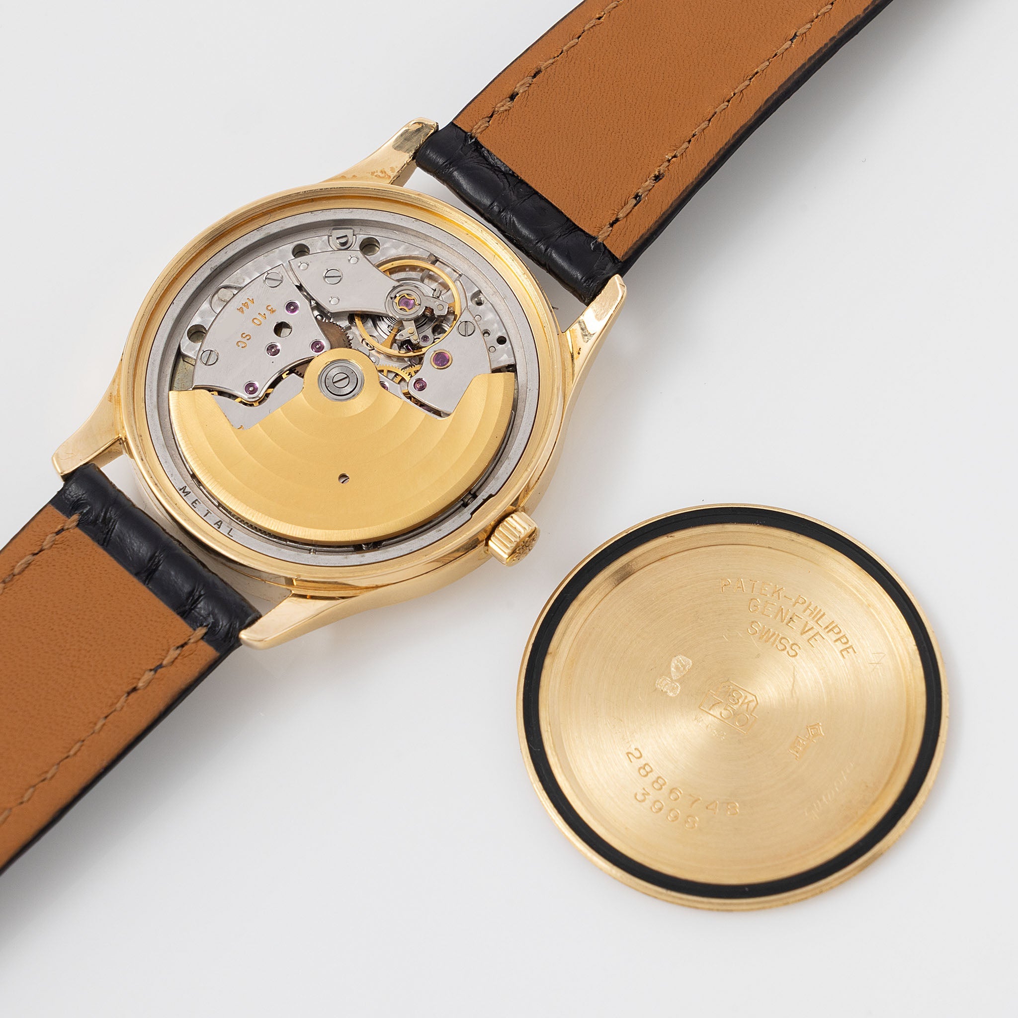 Patek Philippe Calatrava 3998J Argenté Dial ref. 3998j with Original Certificate of Origine