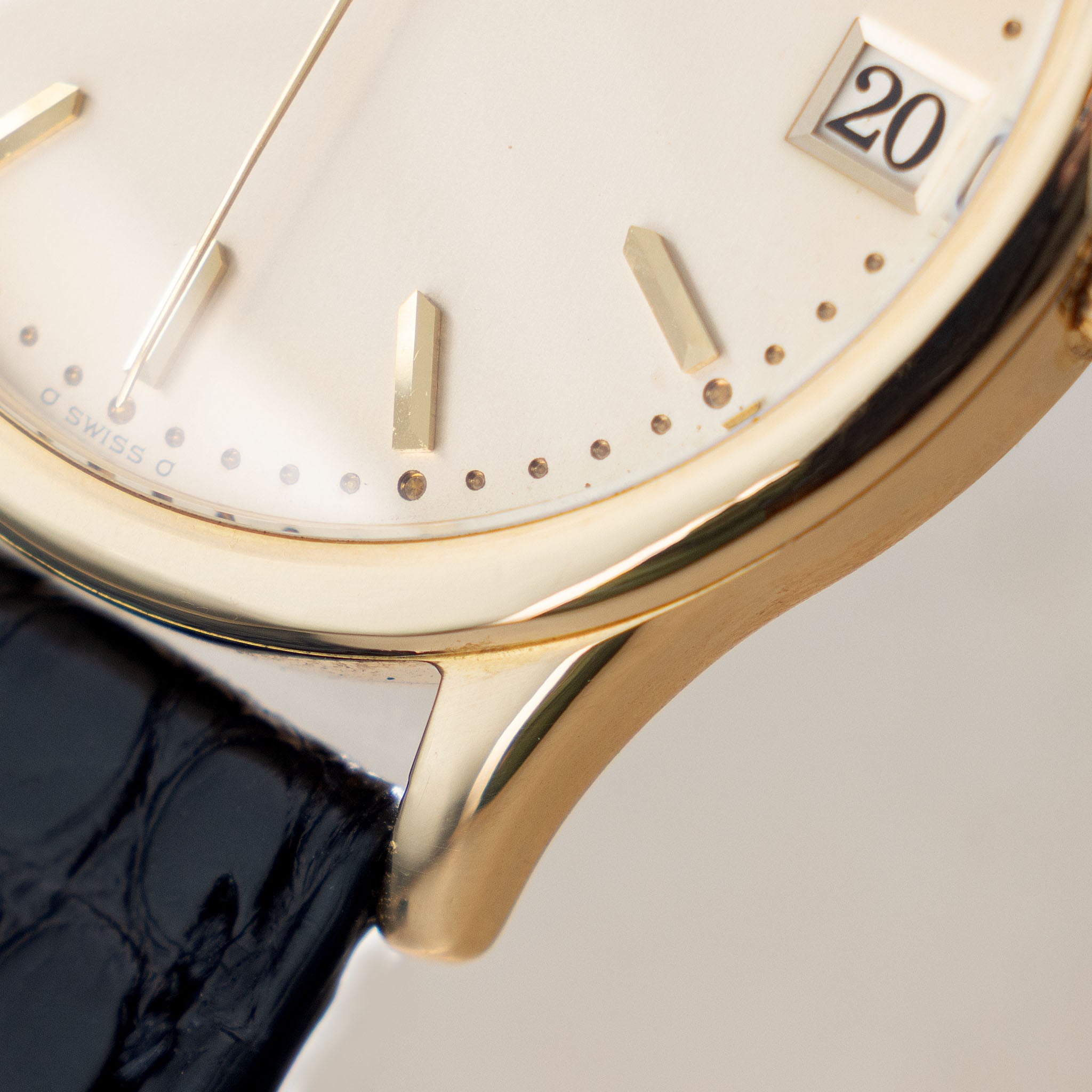 Patek Philippe Calatrava 3998J Argenté Dial ref. 3998j with Original Certificate of Origine