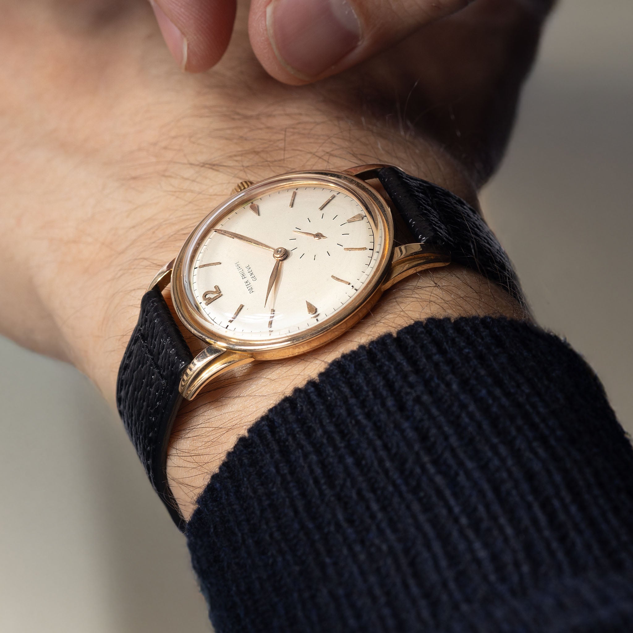 Patek Philippe Calatrava in 18k Rose Gold Silver Dial ref 2452R