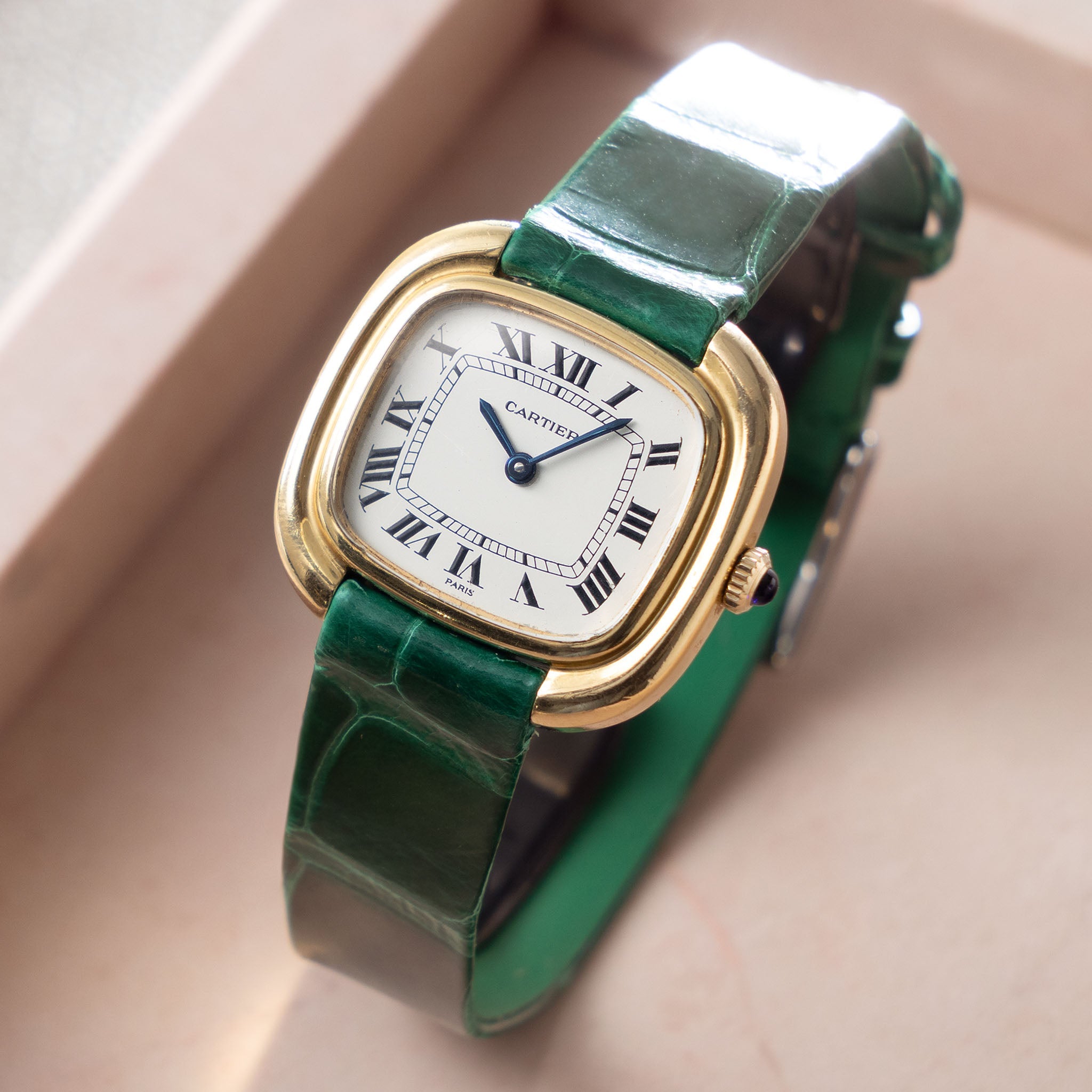 Cartier Gondole in 18 k yellow gold Paris dial ref 78085