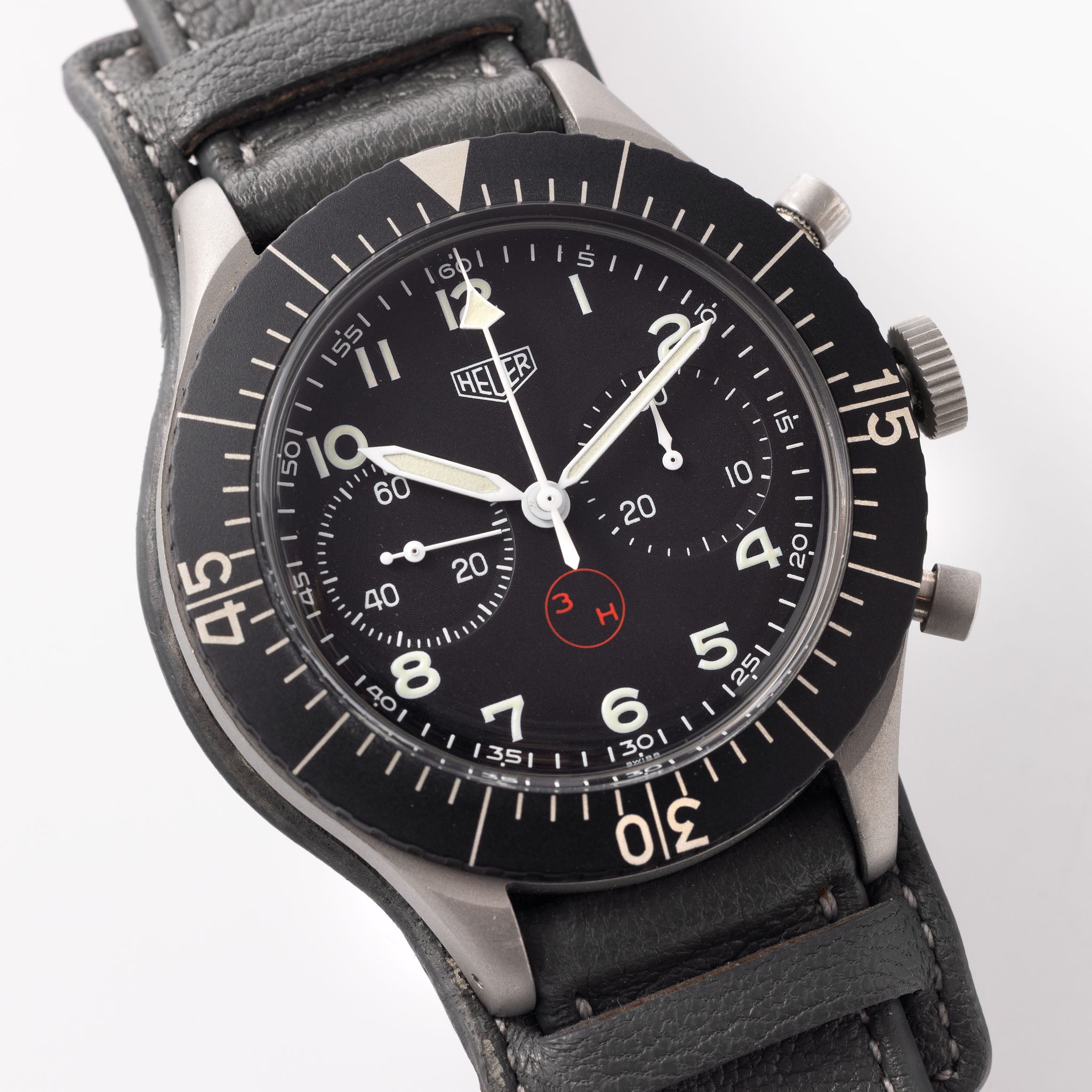 Heuer Bund Chronograph 3H dial  ref 1550 SG