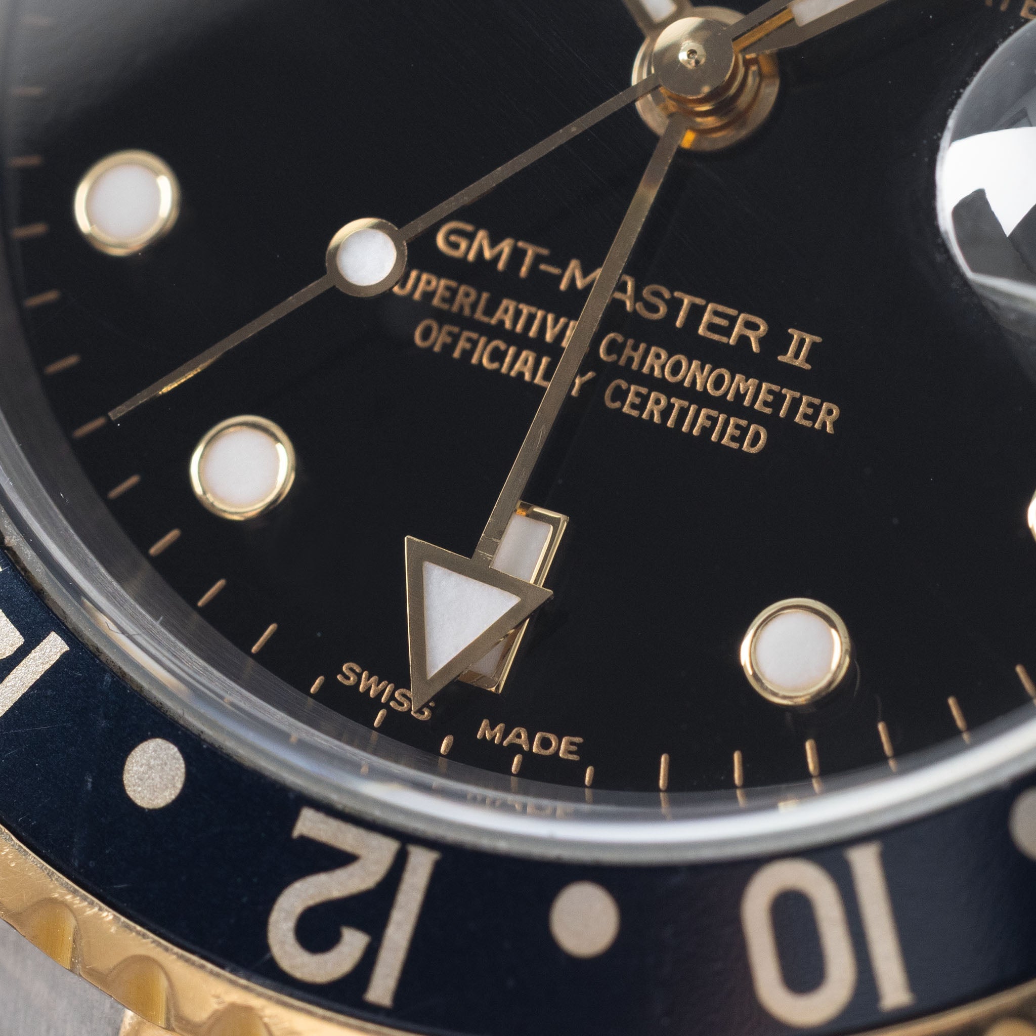 Rolex GMT-Master II 16713 Black Swiss made Dial in steel and gold