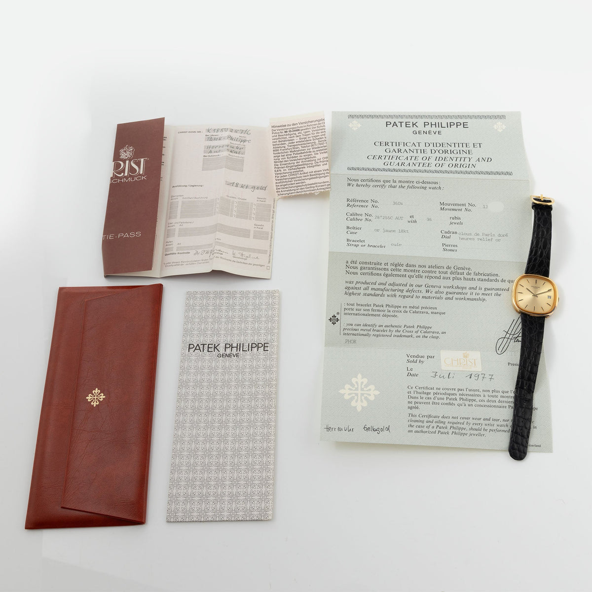 Patek Philippe Golden Ellipse Ref. 3604 TV Screen in 18k yellow Gold Champagne Clous de Paris Dial with Original Papers