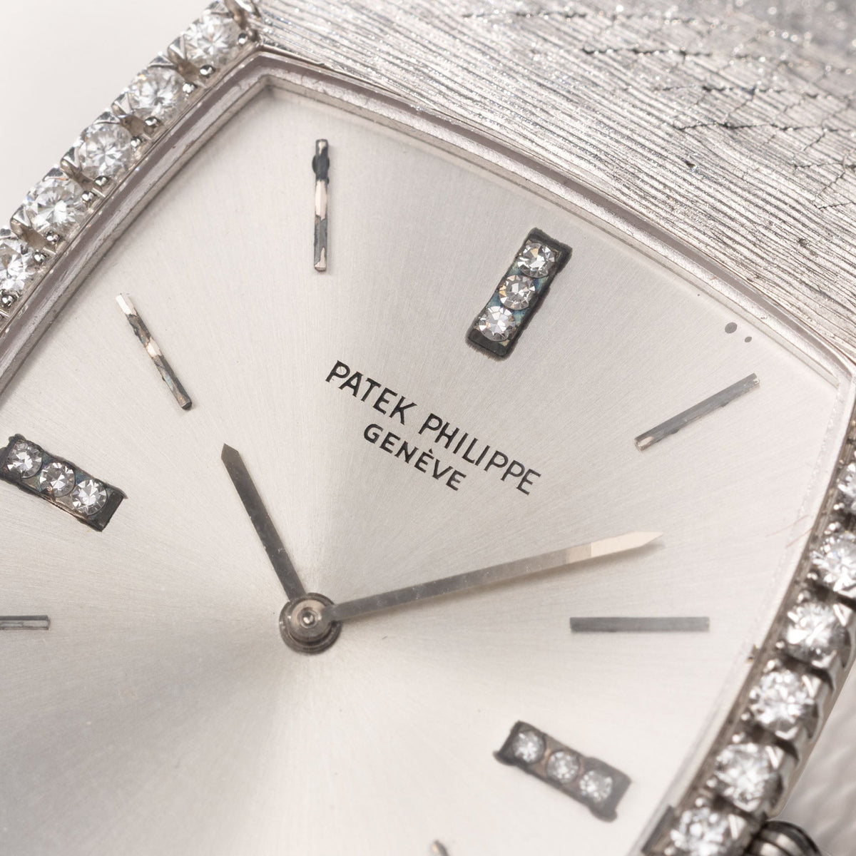 Patek Philippe Gondolo Ref. 3528/4 - Rare Diamond-Set 18K White Gold with Integrated Asprey-Signed Bracelet