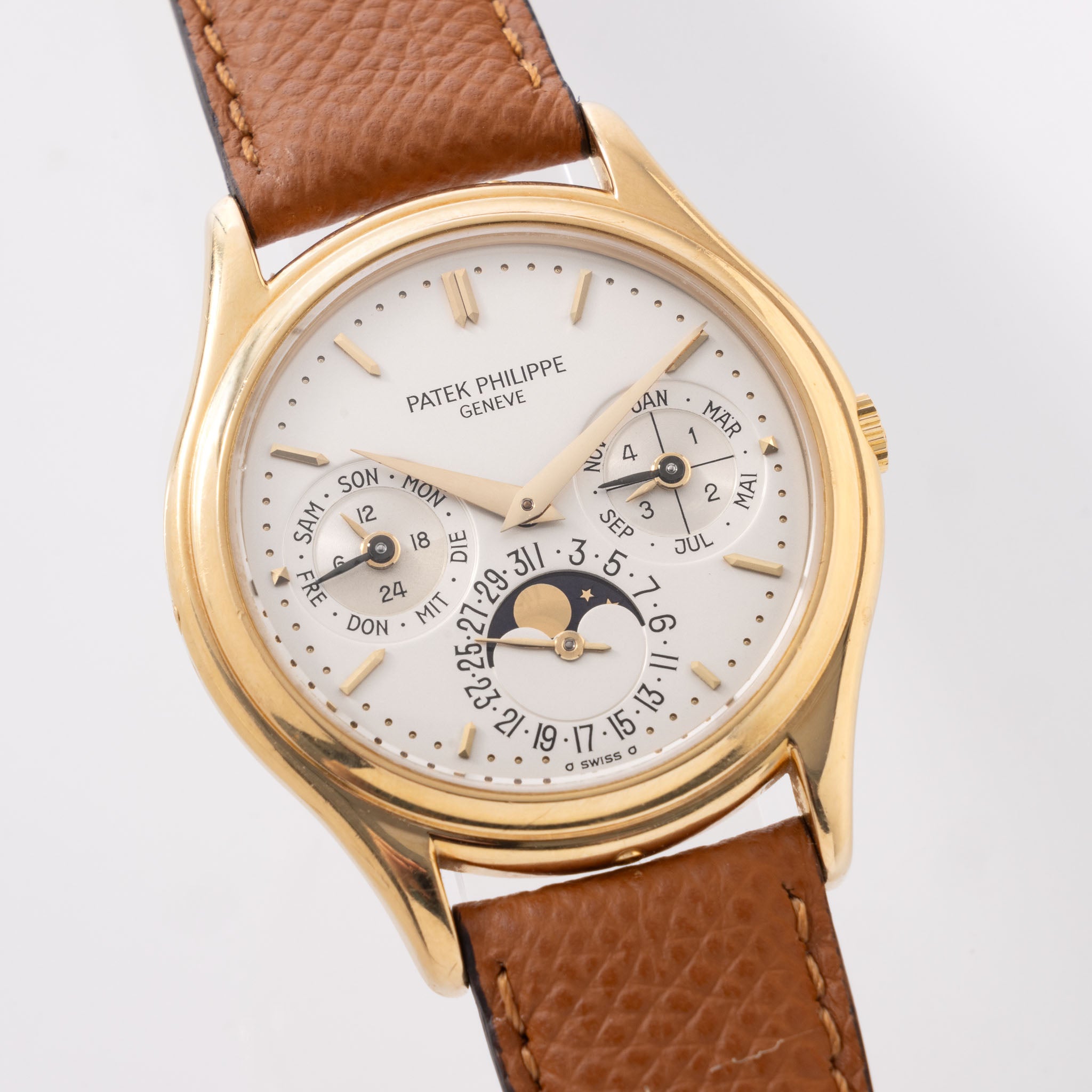 Patek Philippe Perpetual Calendar 3940J Second Series with Original Paper