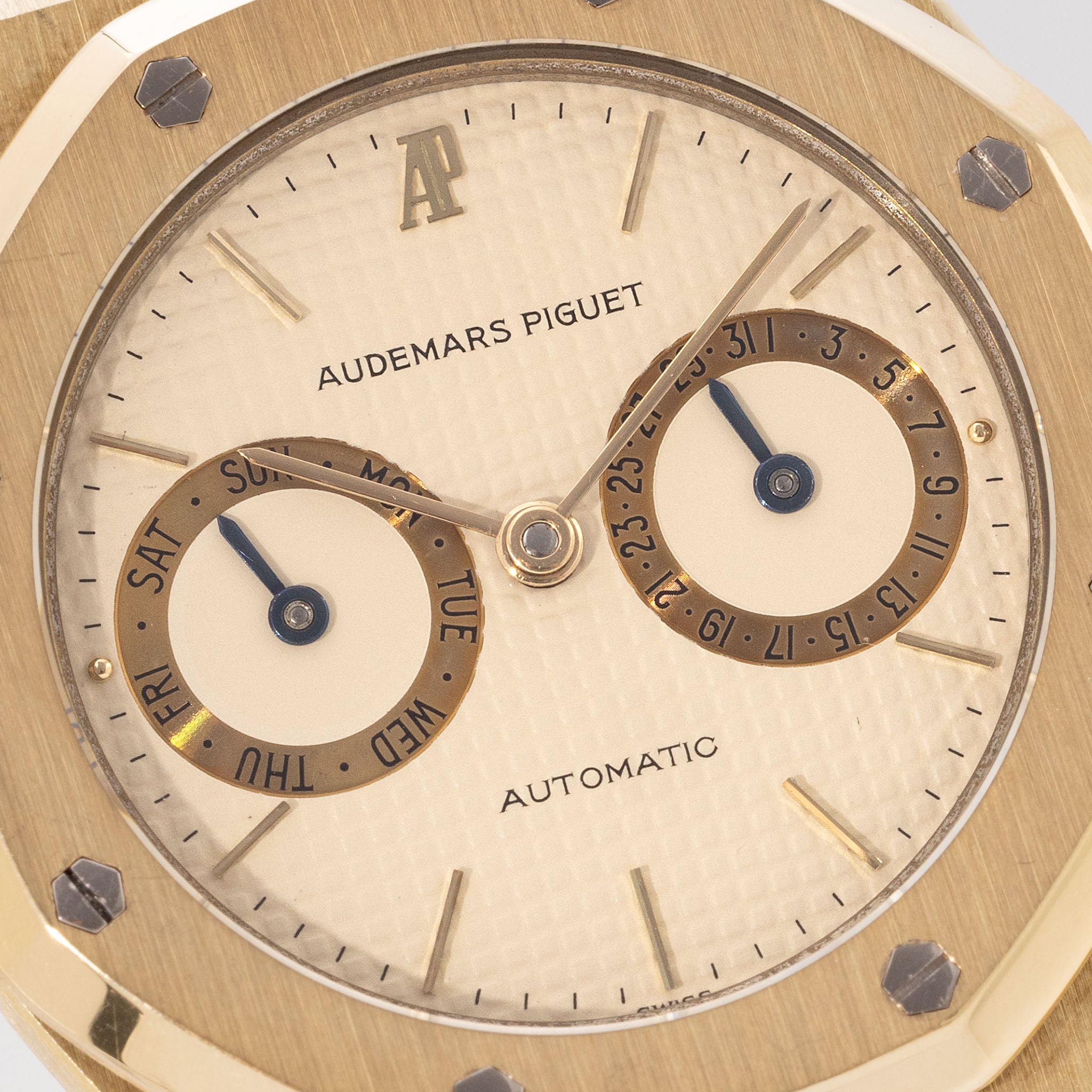 Audemars Piguet Royal Oak Day Date in 18kt Yellow Gold "Owl" With Archive Extract