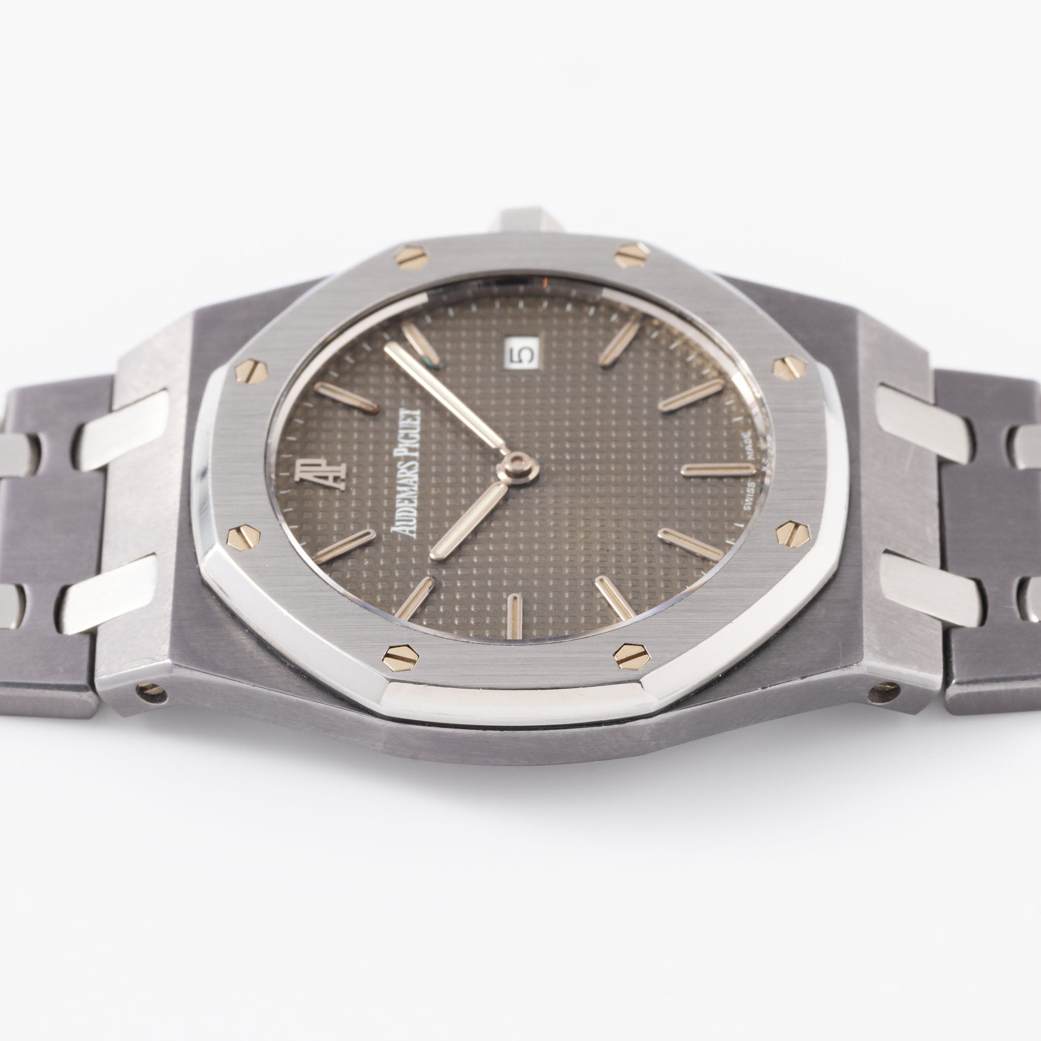 Audemars Piguet Royal Oak ref. 56175TT “Championship” Steel and Tantalum Box and Papers Mk2 Dial