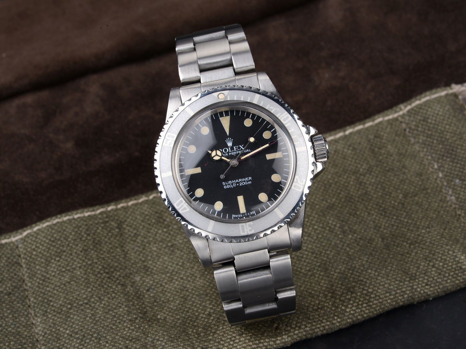 CURATED ‘DESSERT BROWNS’ ROLEX 5513 MAXI MK5