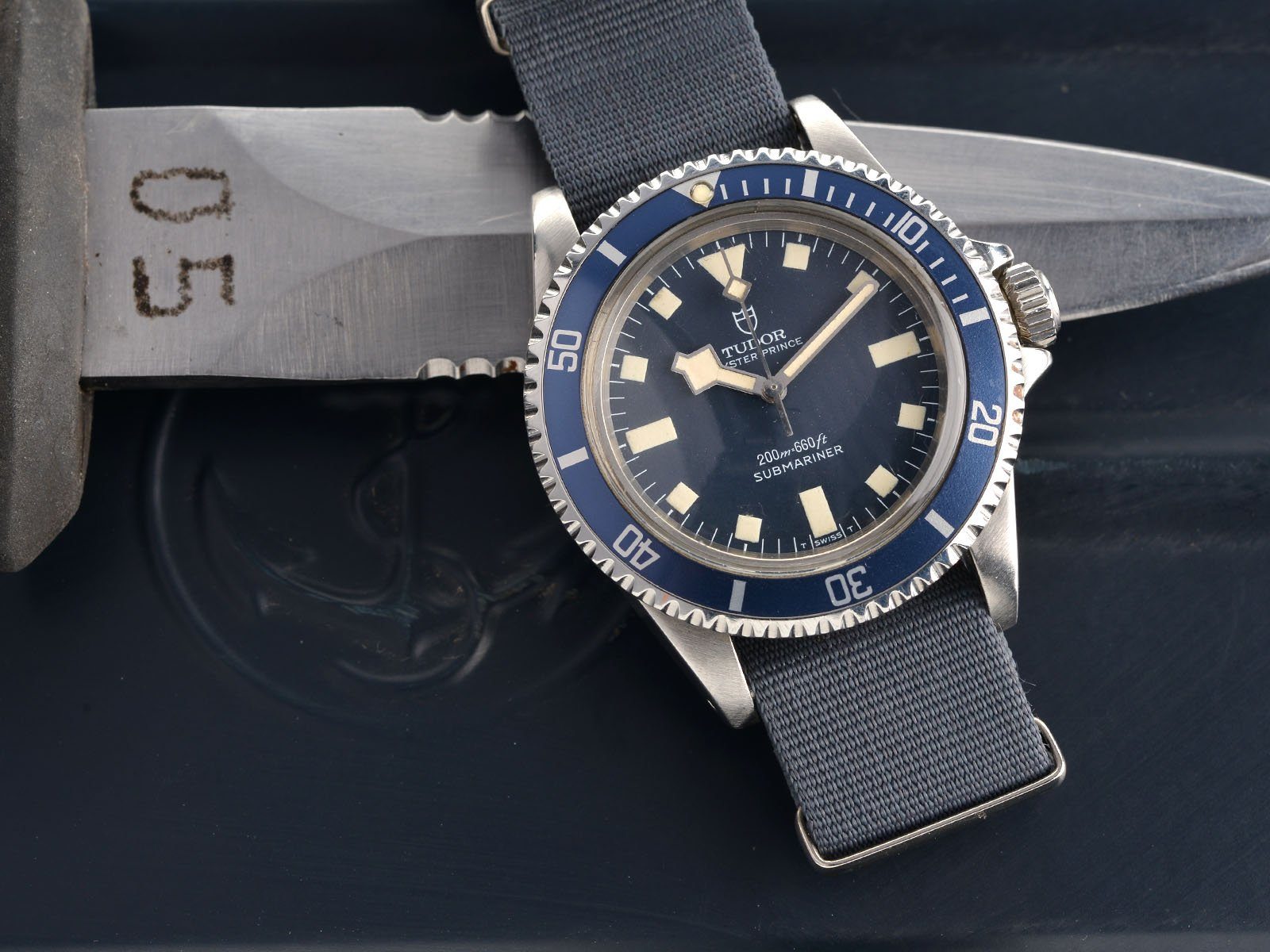 TUDOR MN SNOWFLAKE 1977 MARINE NATIONALE