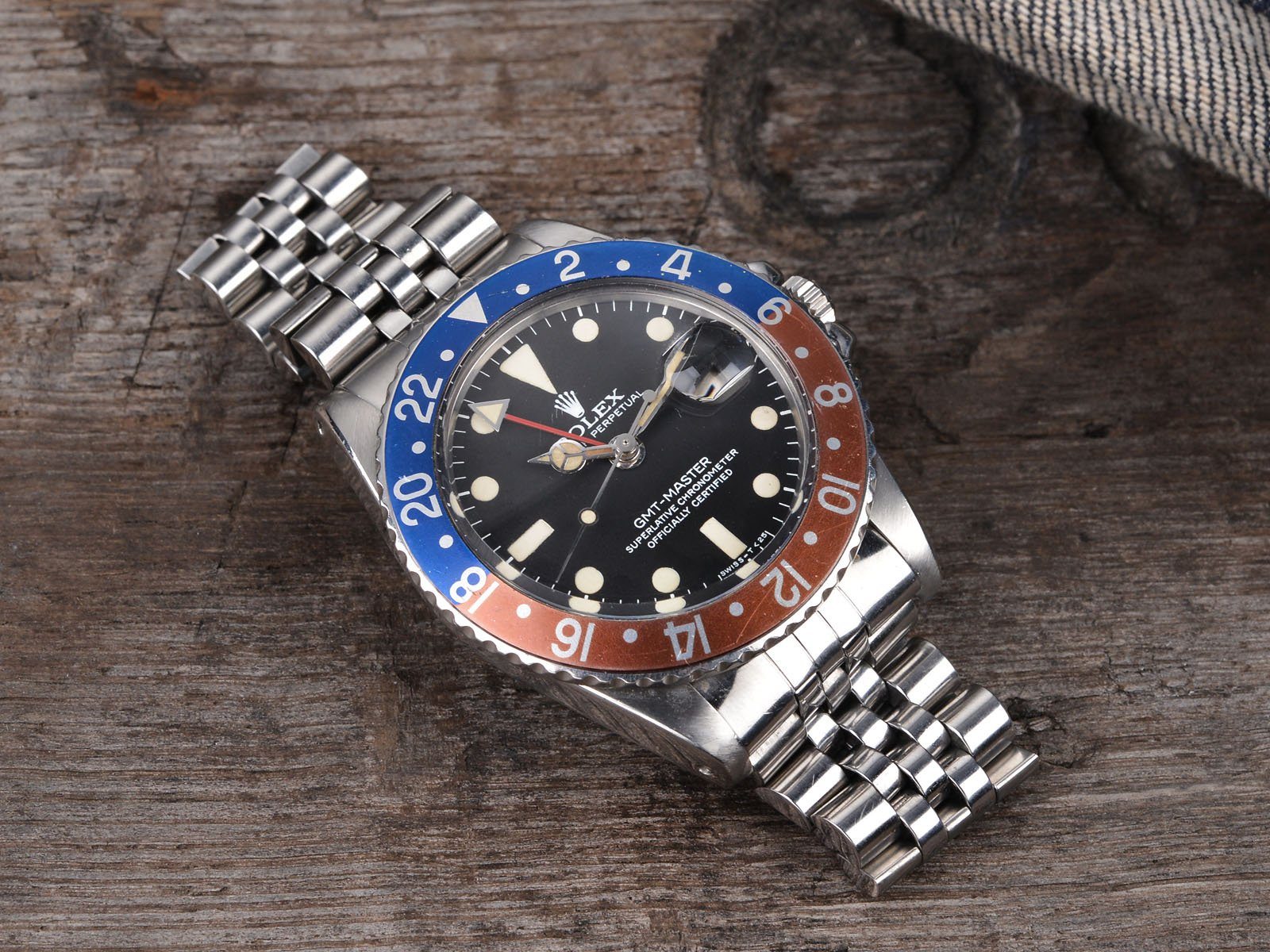 CURATED ROLEX 1675 GMT MAXI DIAL WITH PAPERS