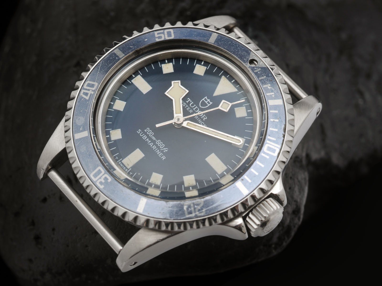 TUDOR MN 1975