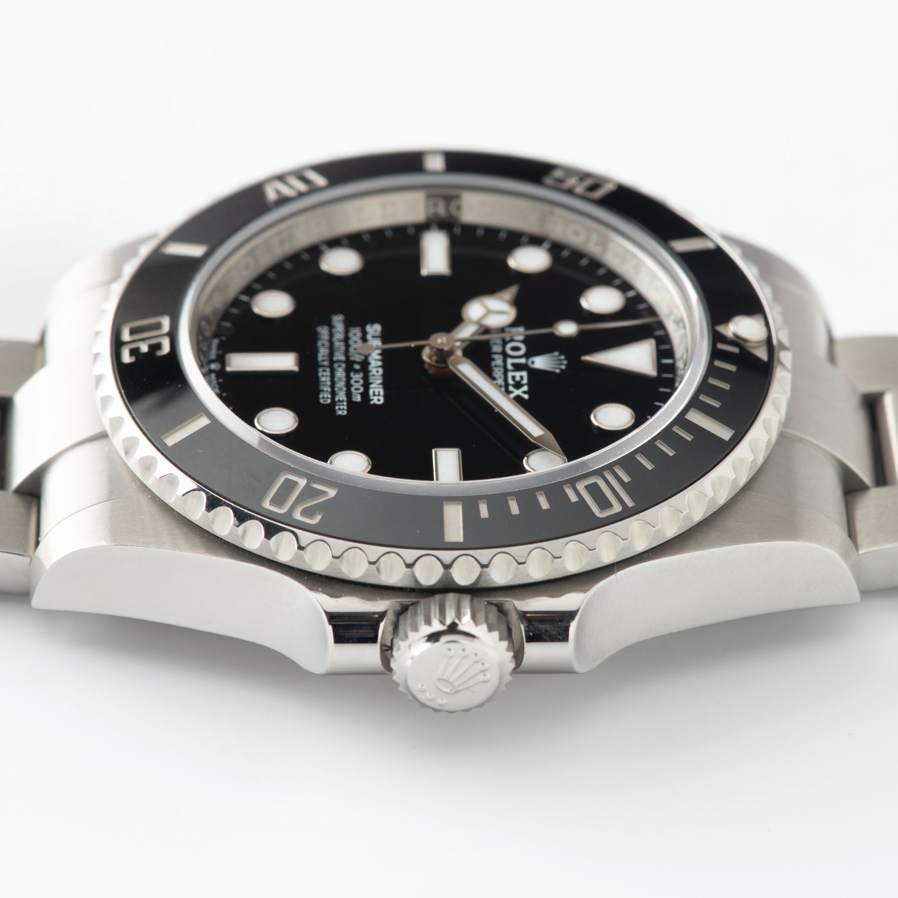 Rolex Submariner No Date 124060 Full Set