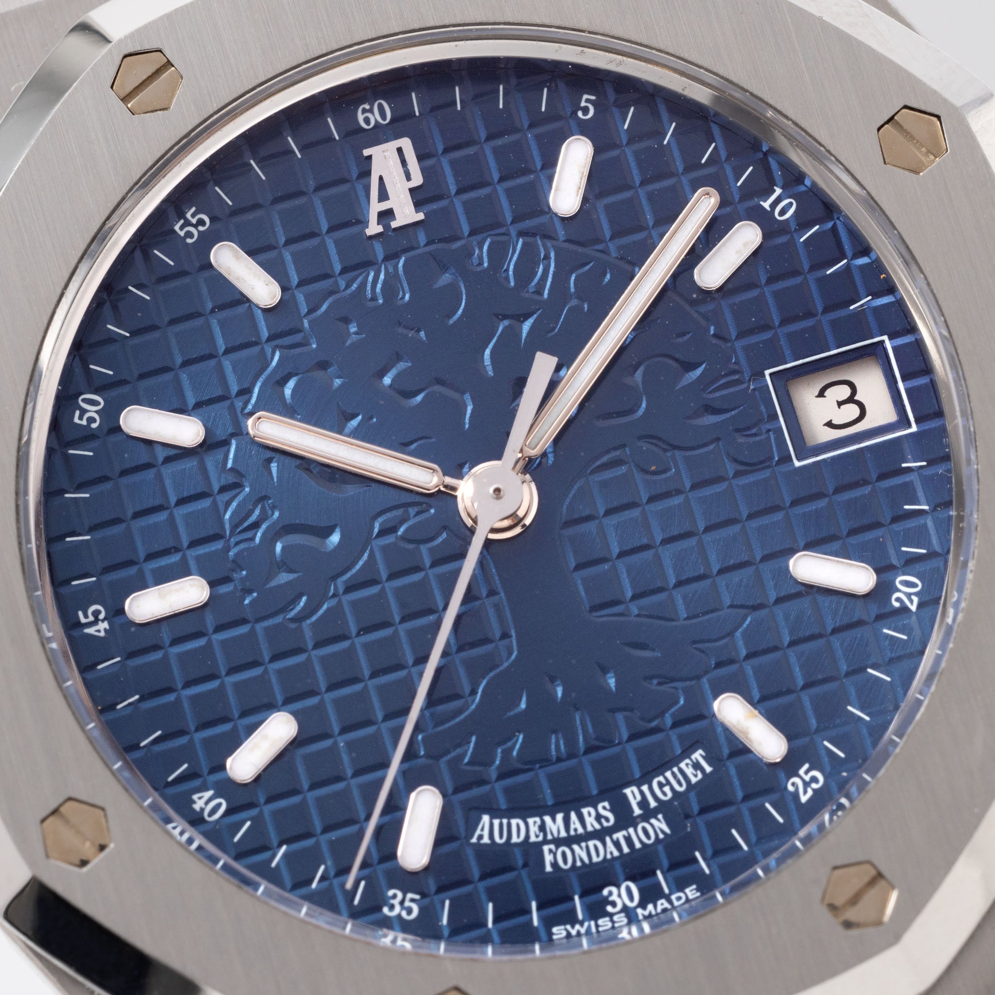 Audemars Piguet "Foundation Time For The Trees" Full Set Ref 15100ST