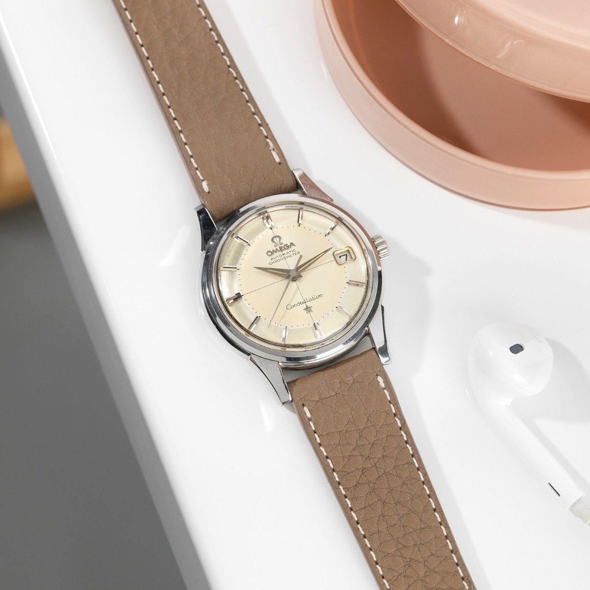 Omega Constellation 14393 Crosshair Pie Pan Dial