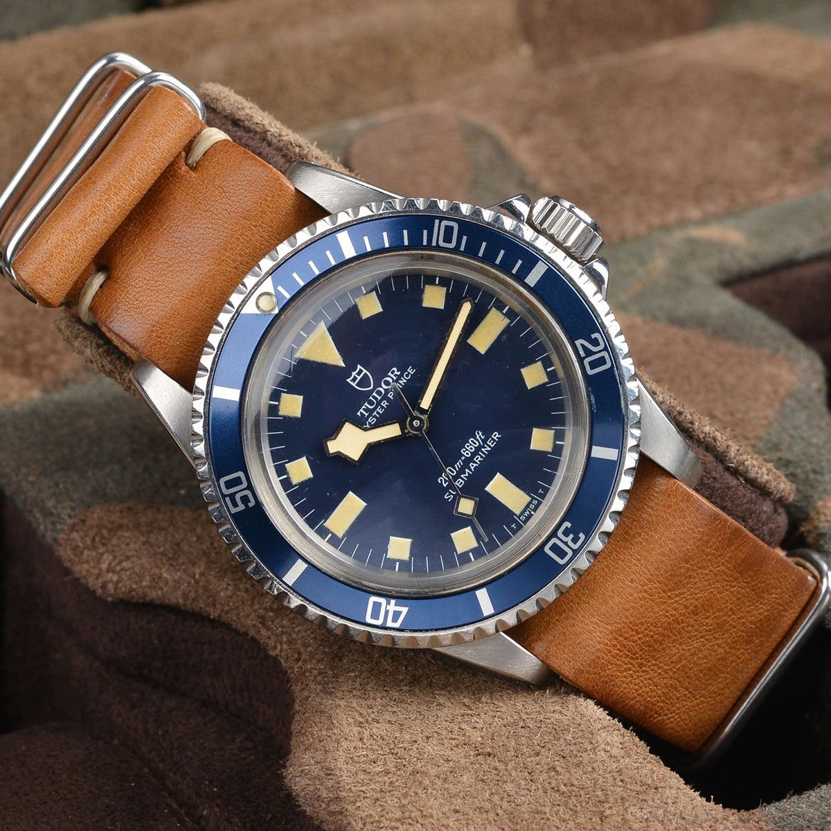 TUDOR MN SNOWFLAKE 1980 MARINE NATIONALE